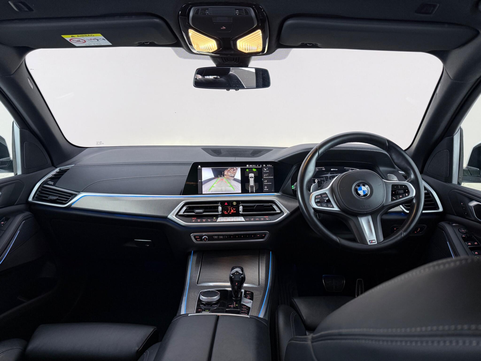 BMW X5 view 15
