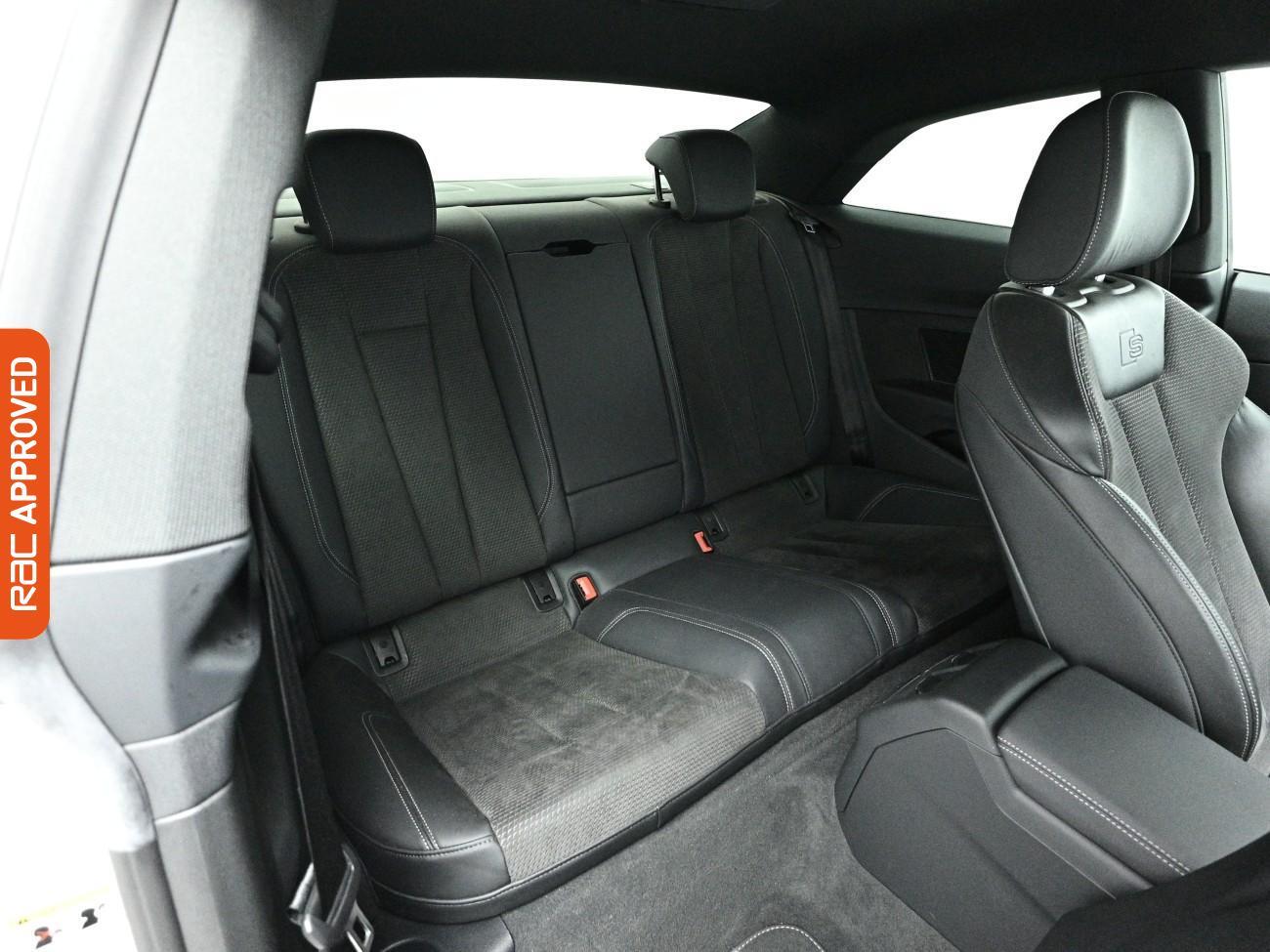 Audi A5 view 13
