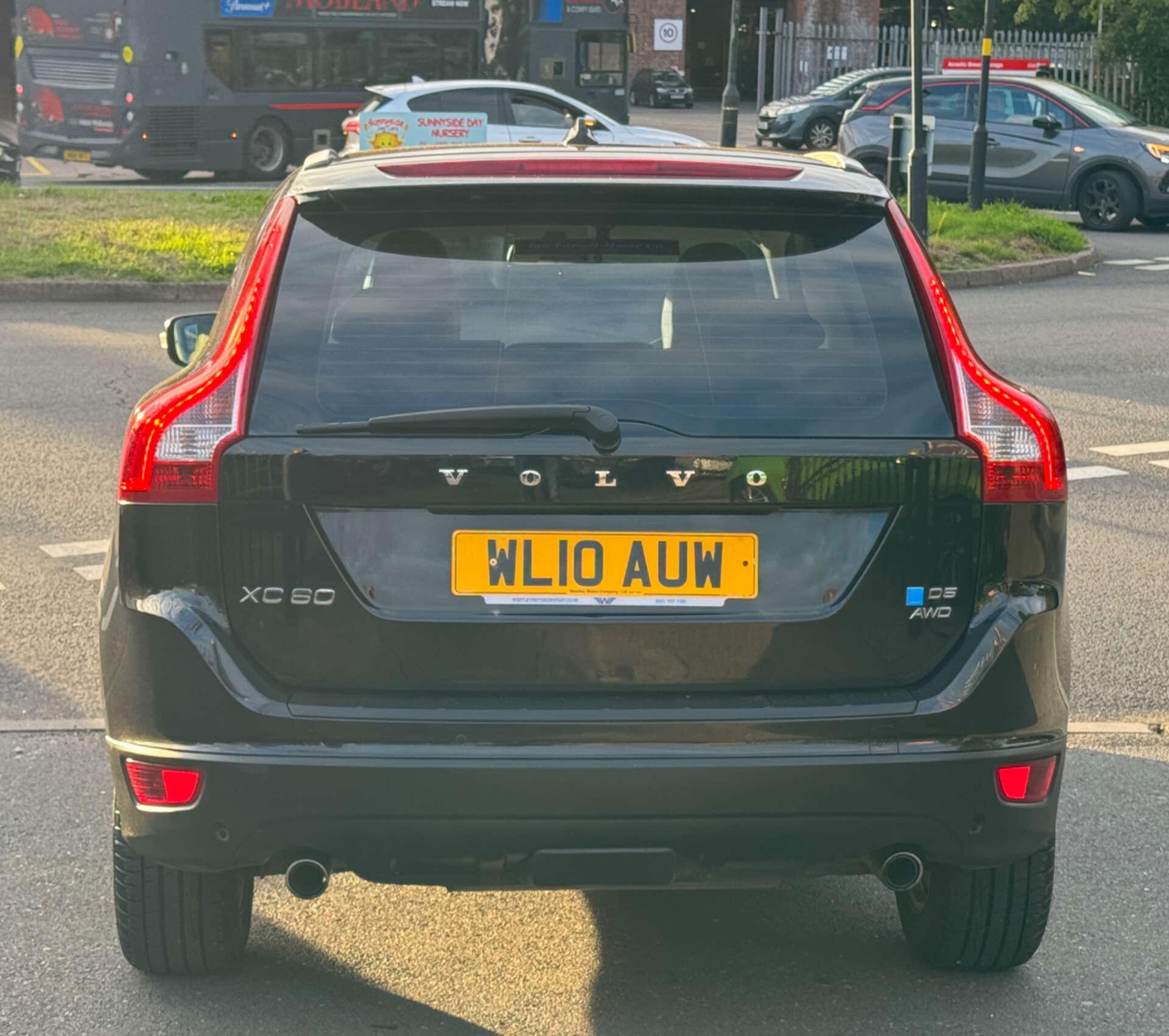 Volvo XC60 view 7