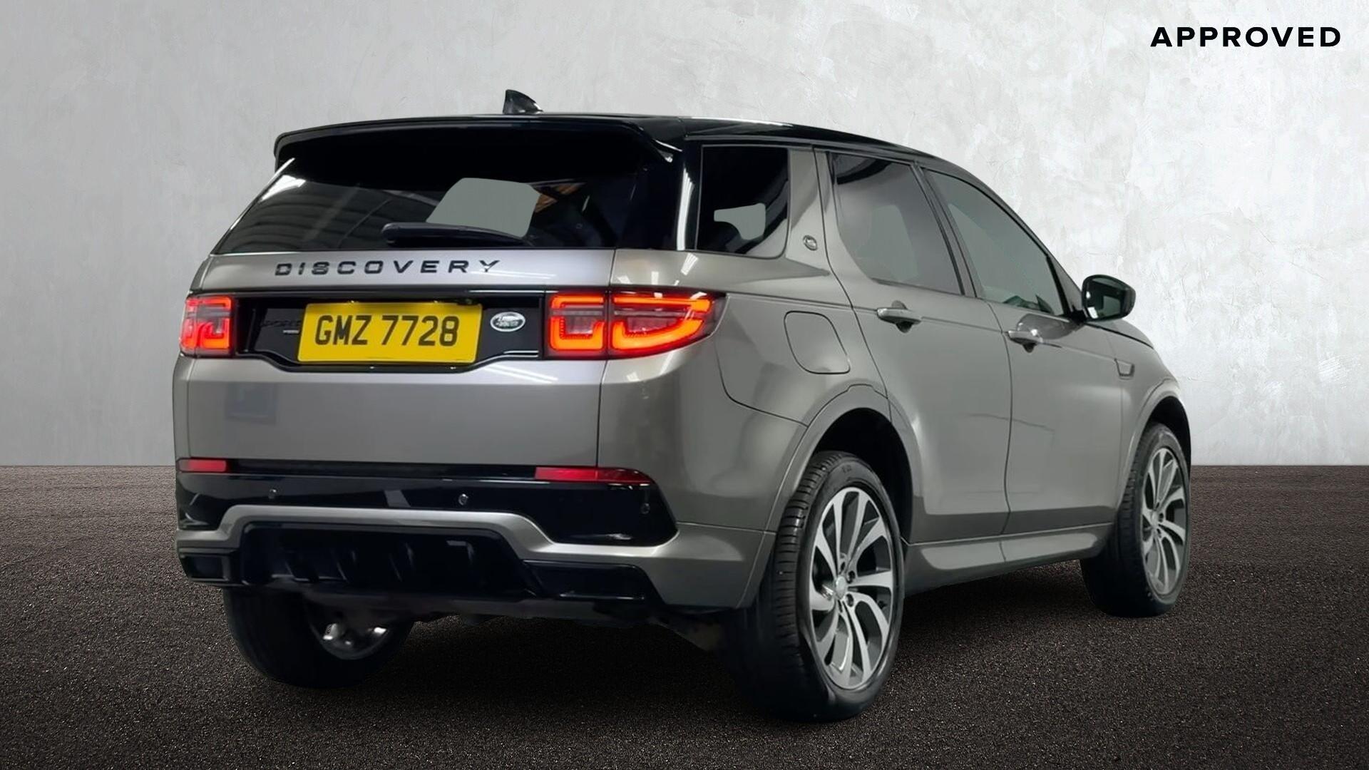 Land Rover Discovery Sport view 24