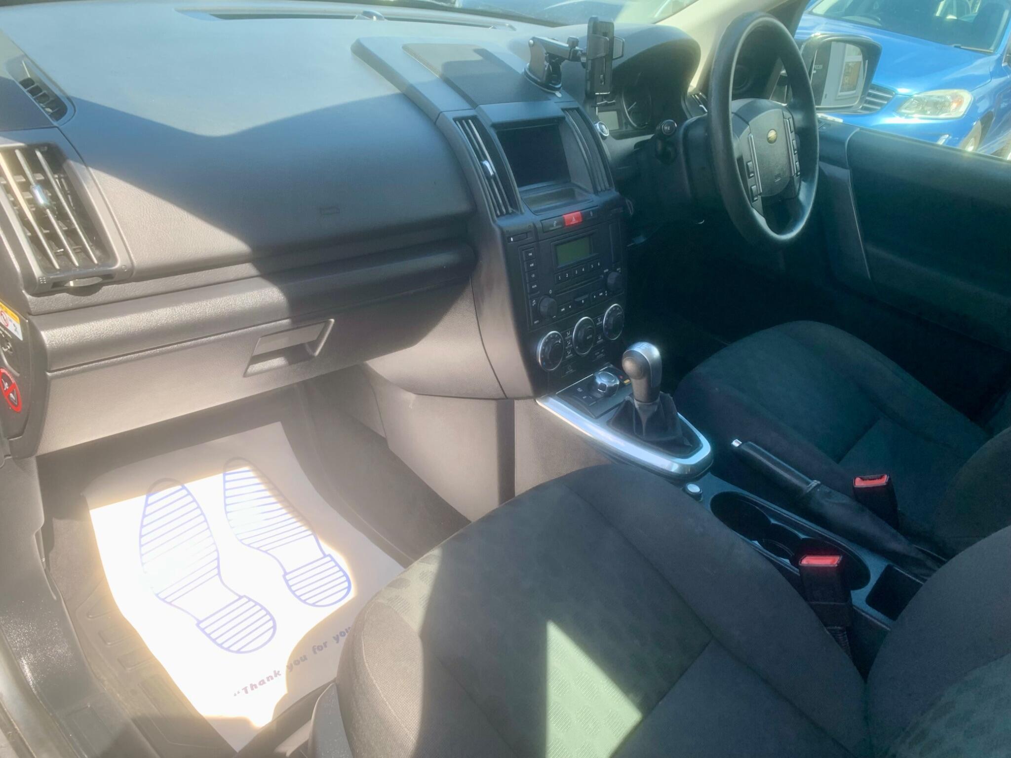 Land Rover Freelander 2 view 25