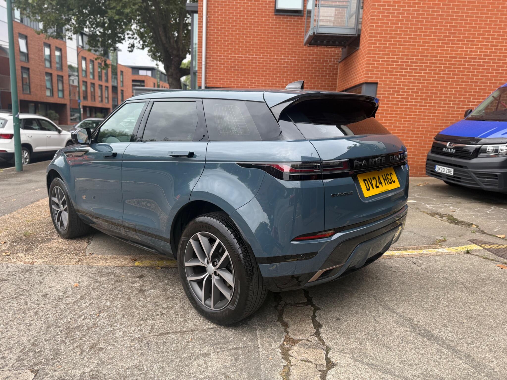 Land Rover Range Rover Evoque view 12