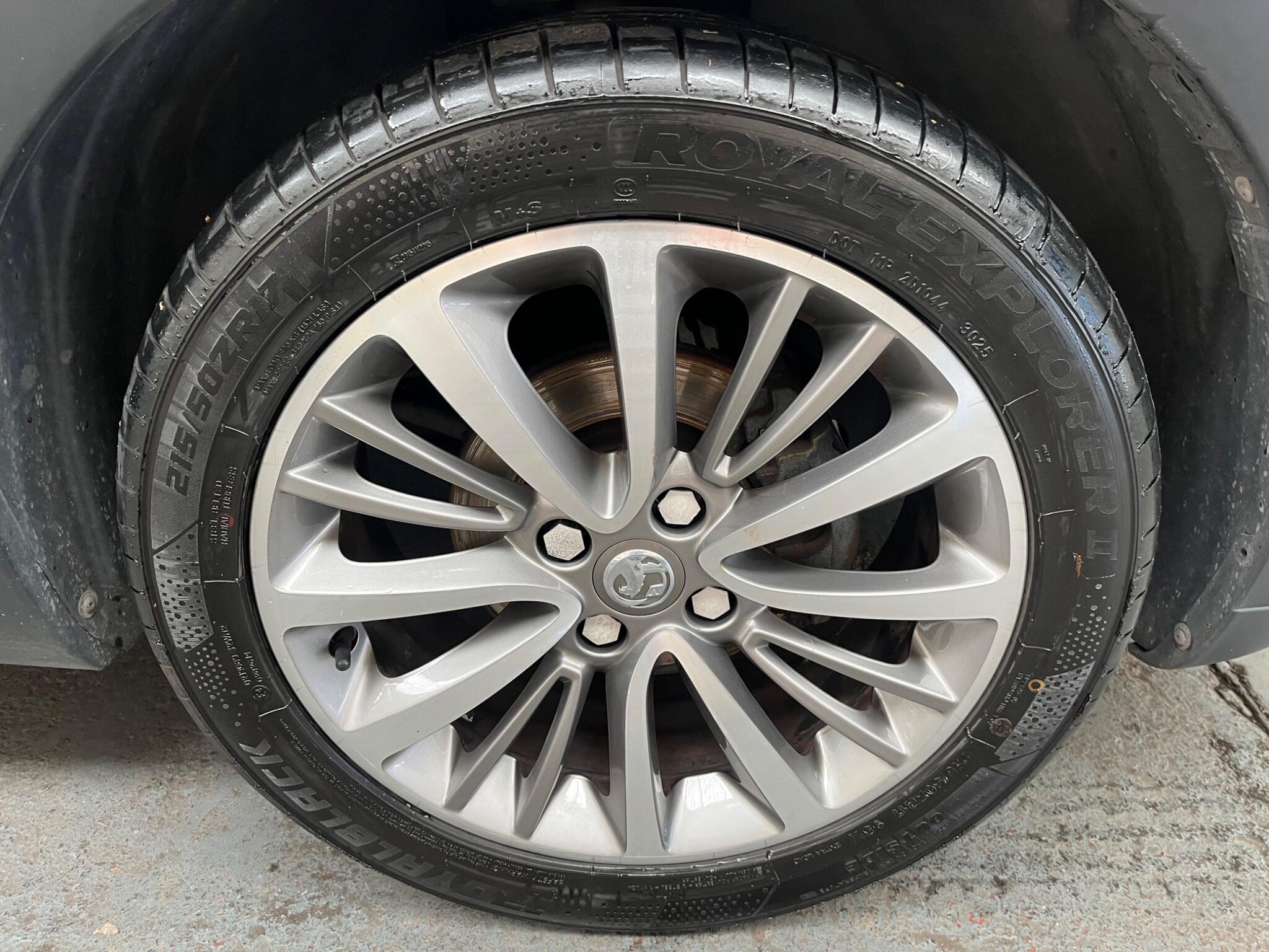 Vauxhall Crossland X view 43