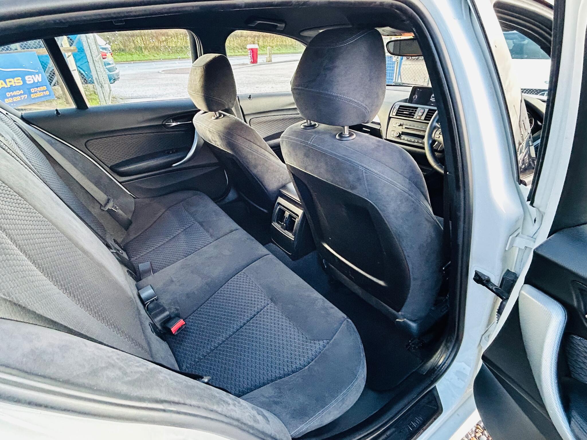 BMW 1 Series view 11