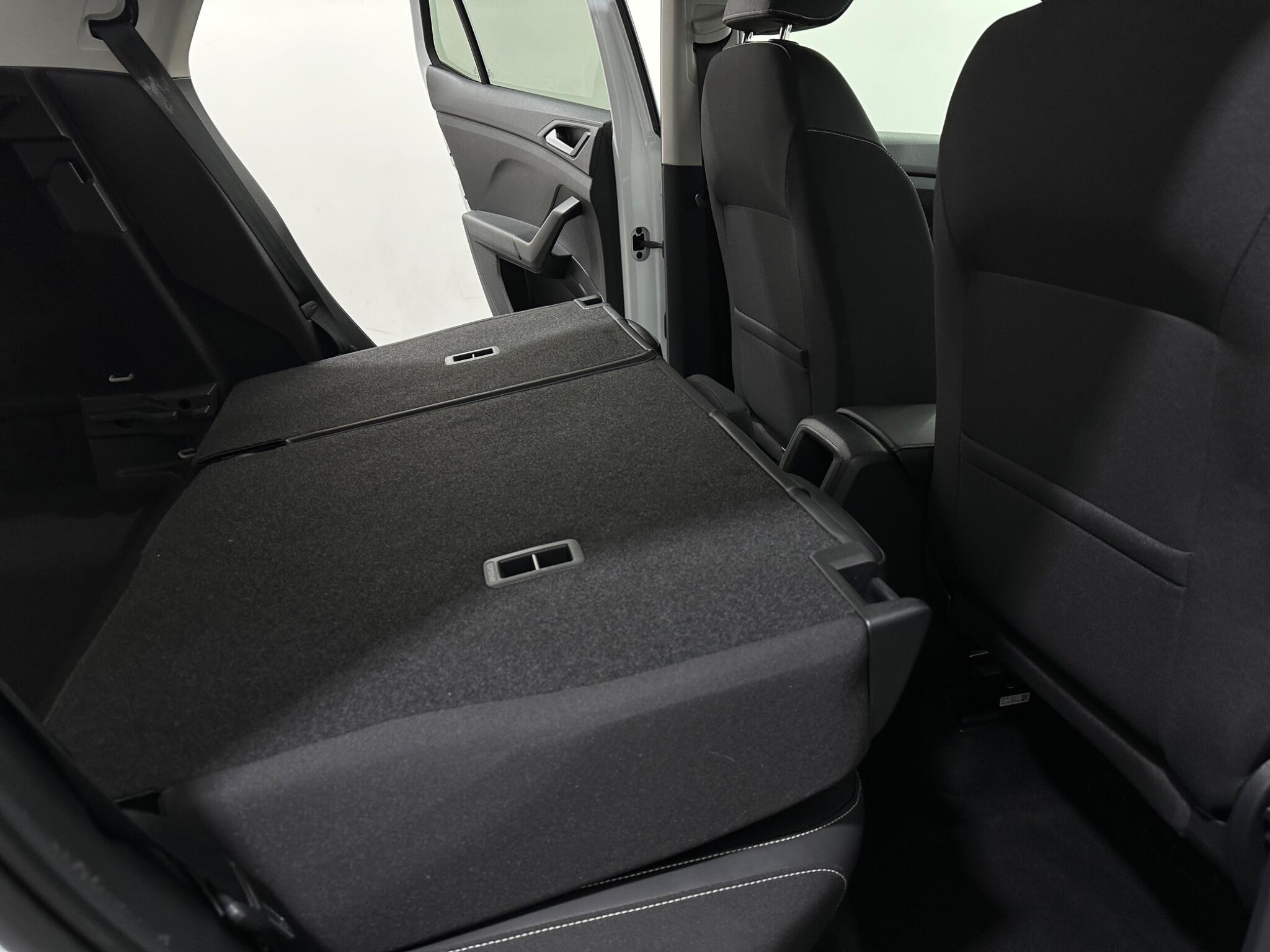 Volkswagen T-Cross view 45
