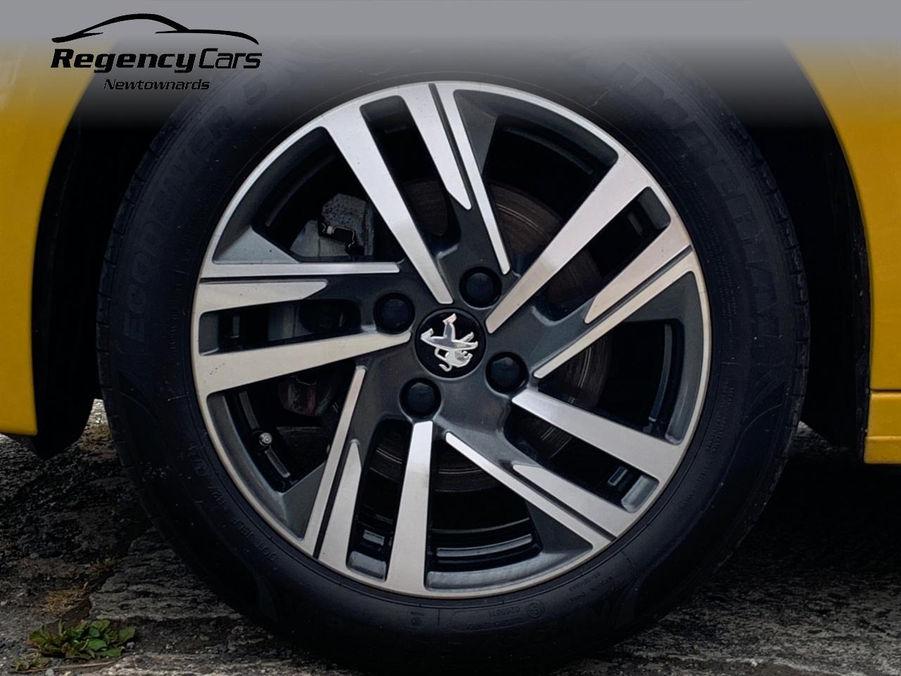 Peugeot 208 view 28