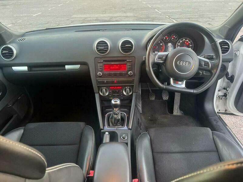 2011 Audi A3 image 16