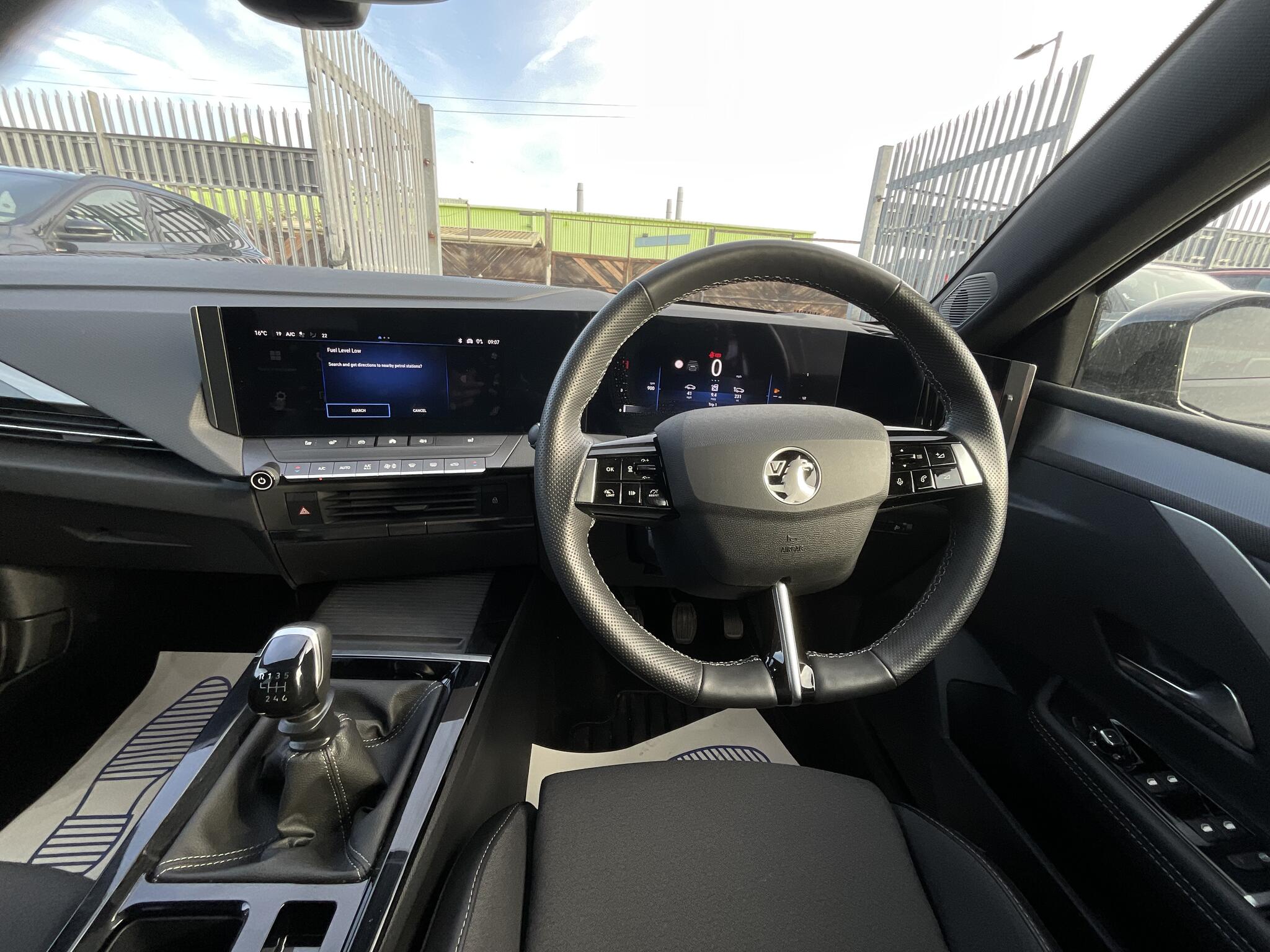 Vauxhall Astra view 6
