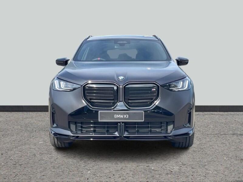 BMW X3 view 16