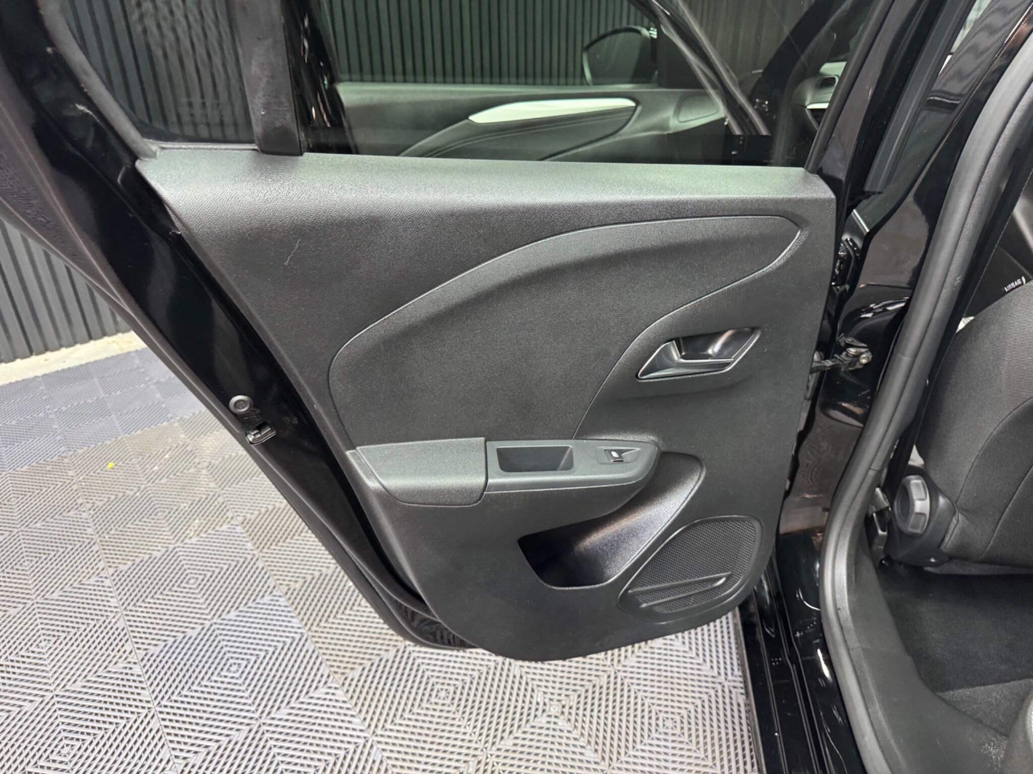 Vauxhall Corsa view 42