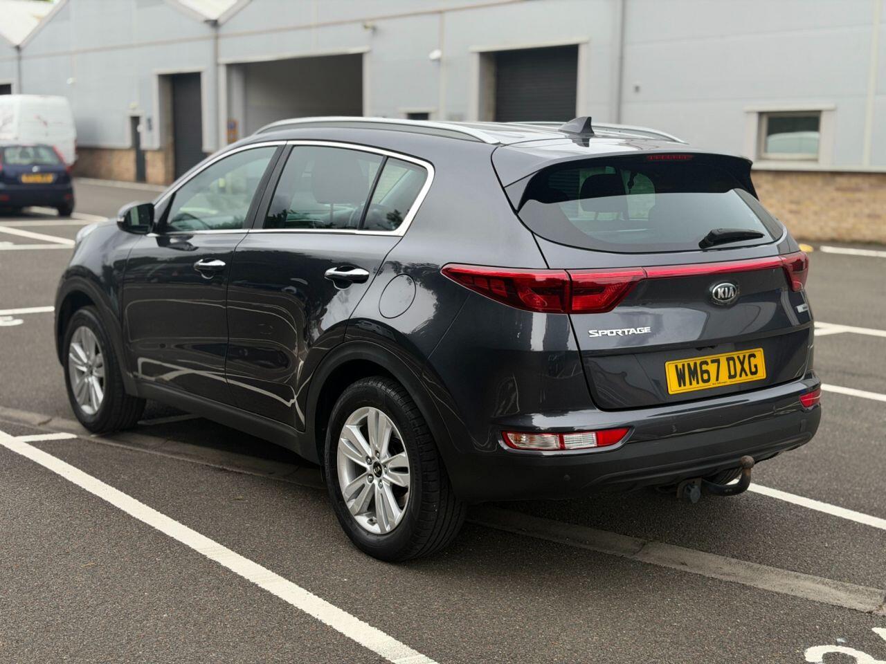 Kia Sportage view 64