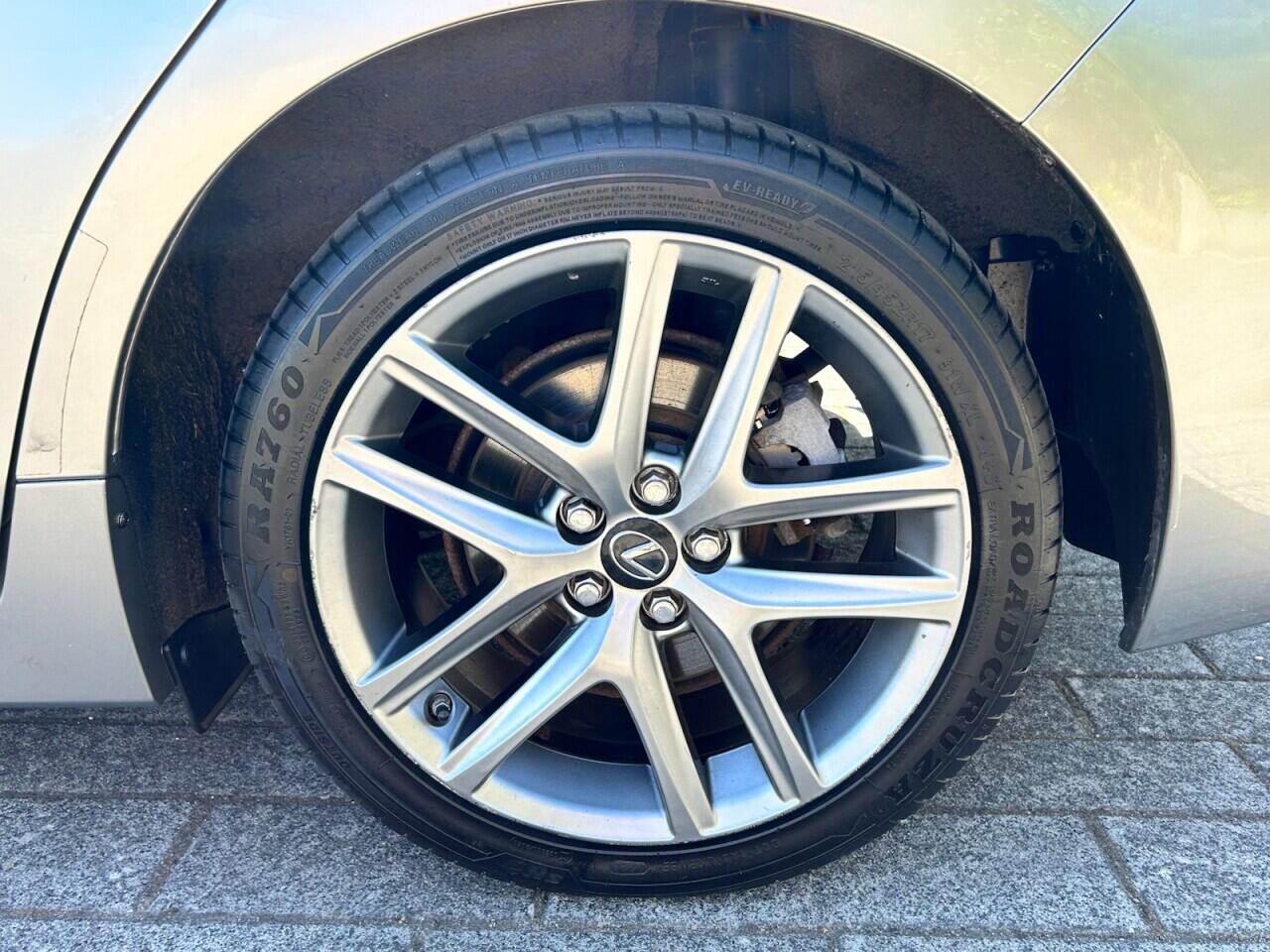 Lexus CT view 40