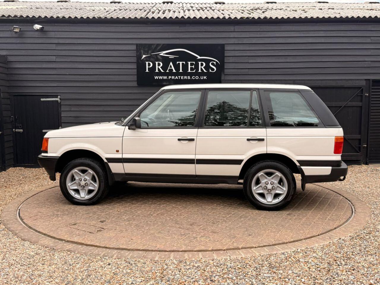 Land Rover Range Rover view 6