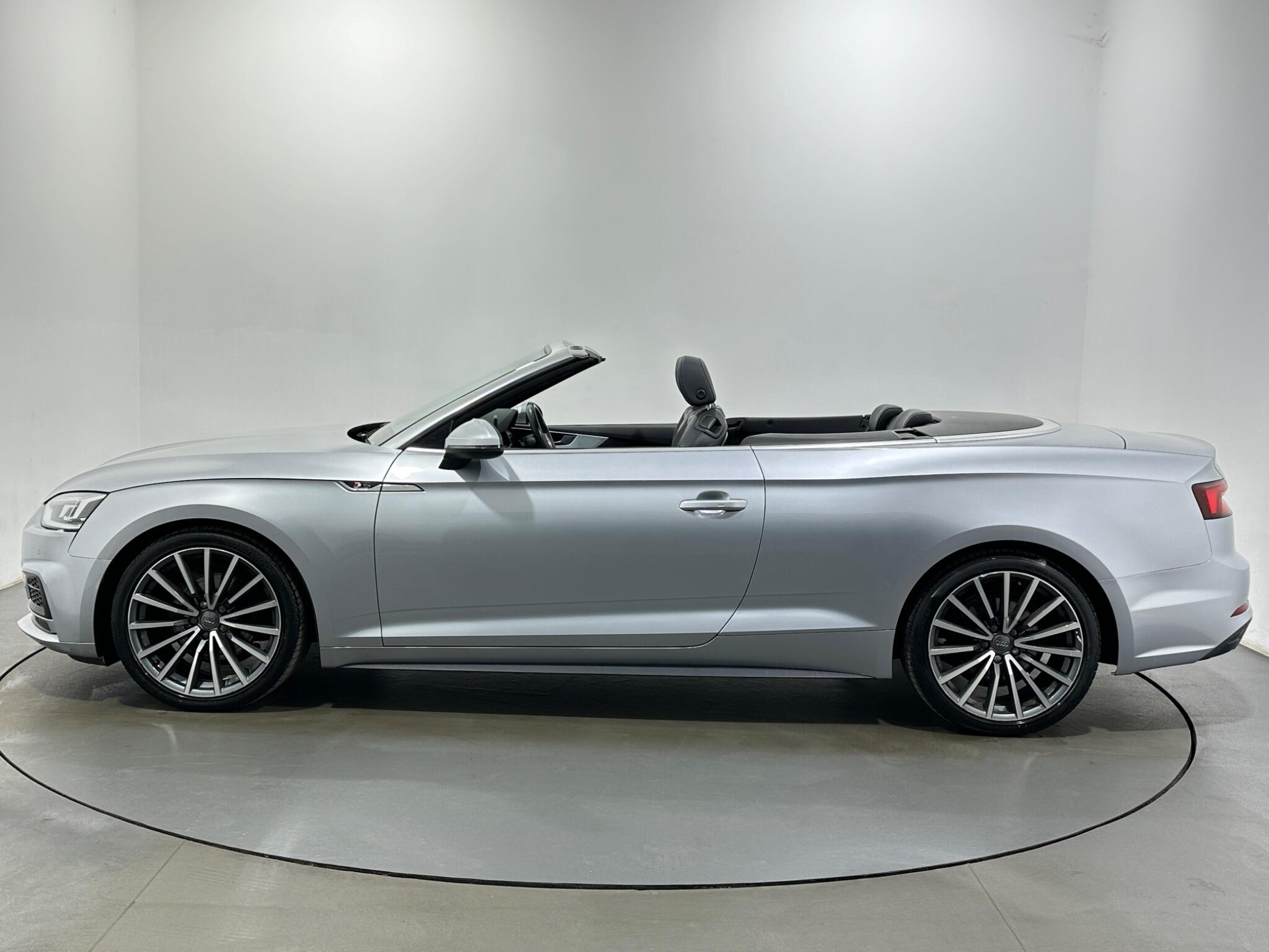 Audi A5 view 5