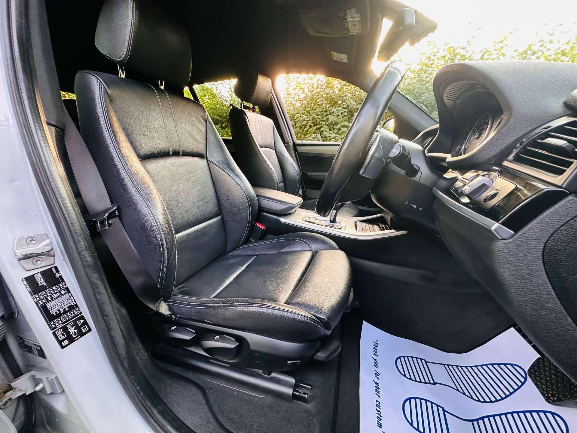 BMW X3 view 10