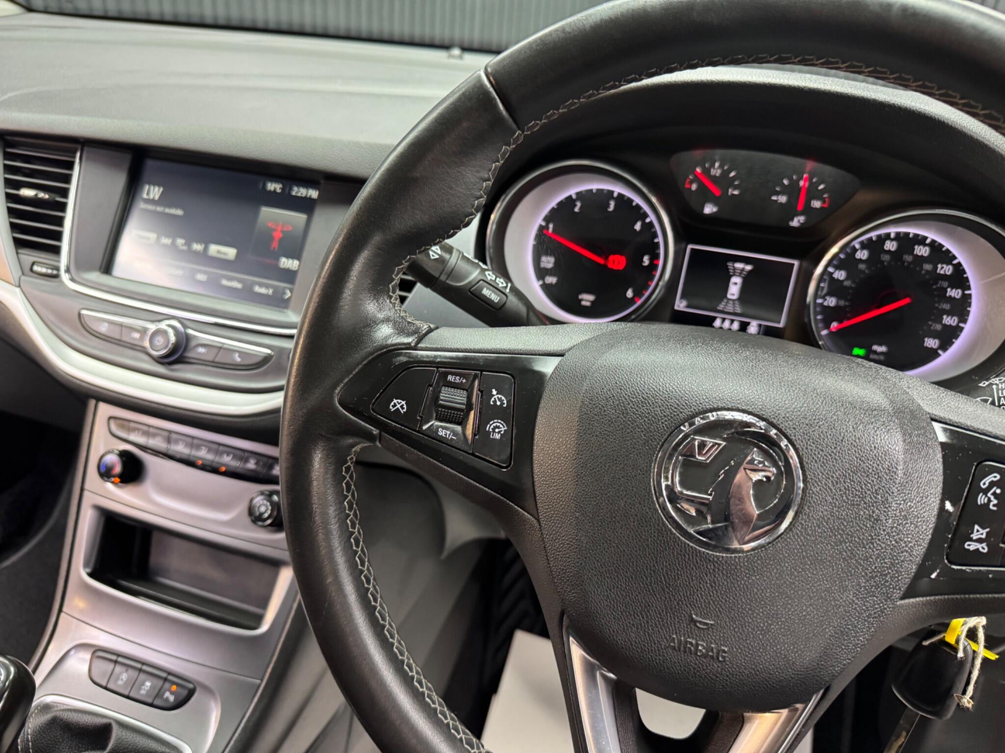 Vauxhall Astra view 12