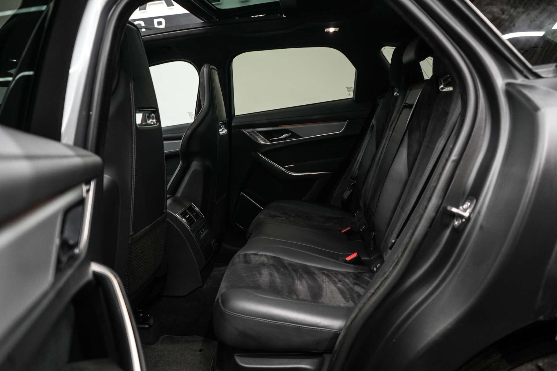 Jaguar F-Pace view 30
