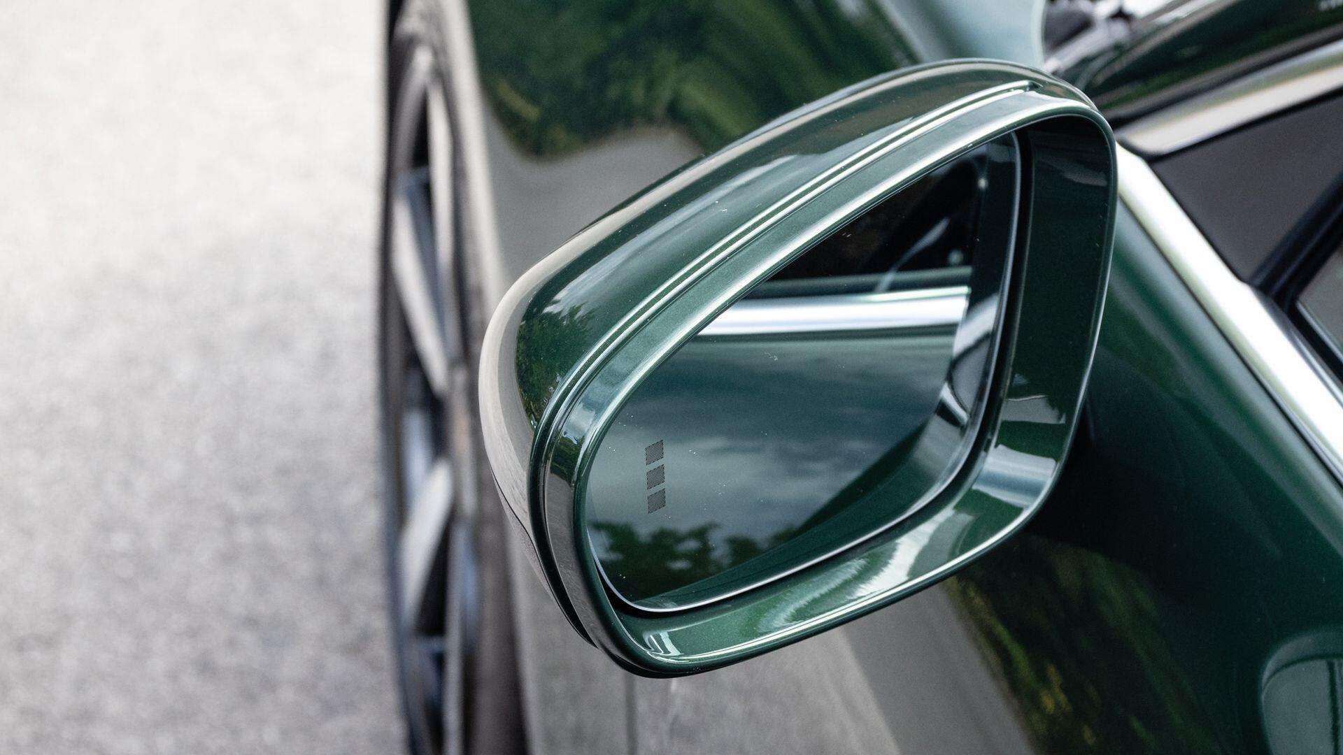 Porsche 911 view 42