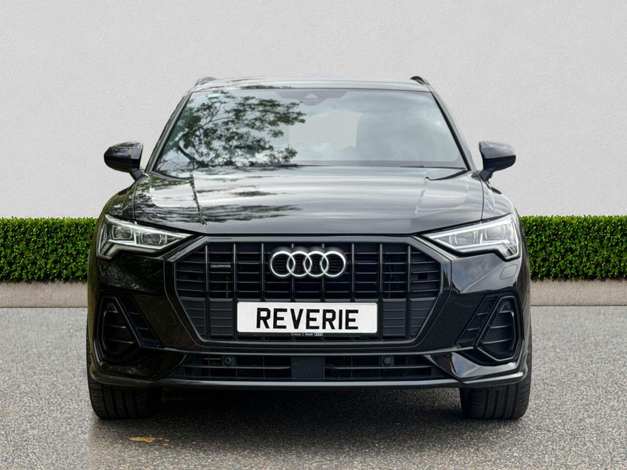 Audi Q3 view 2