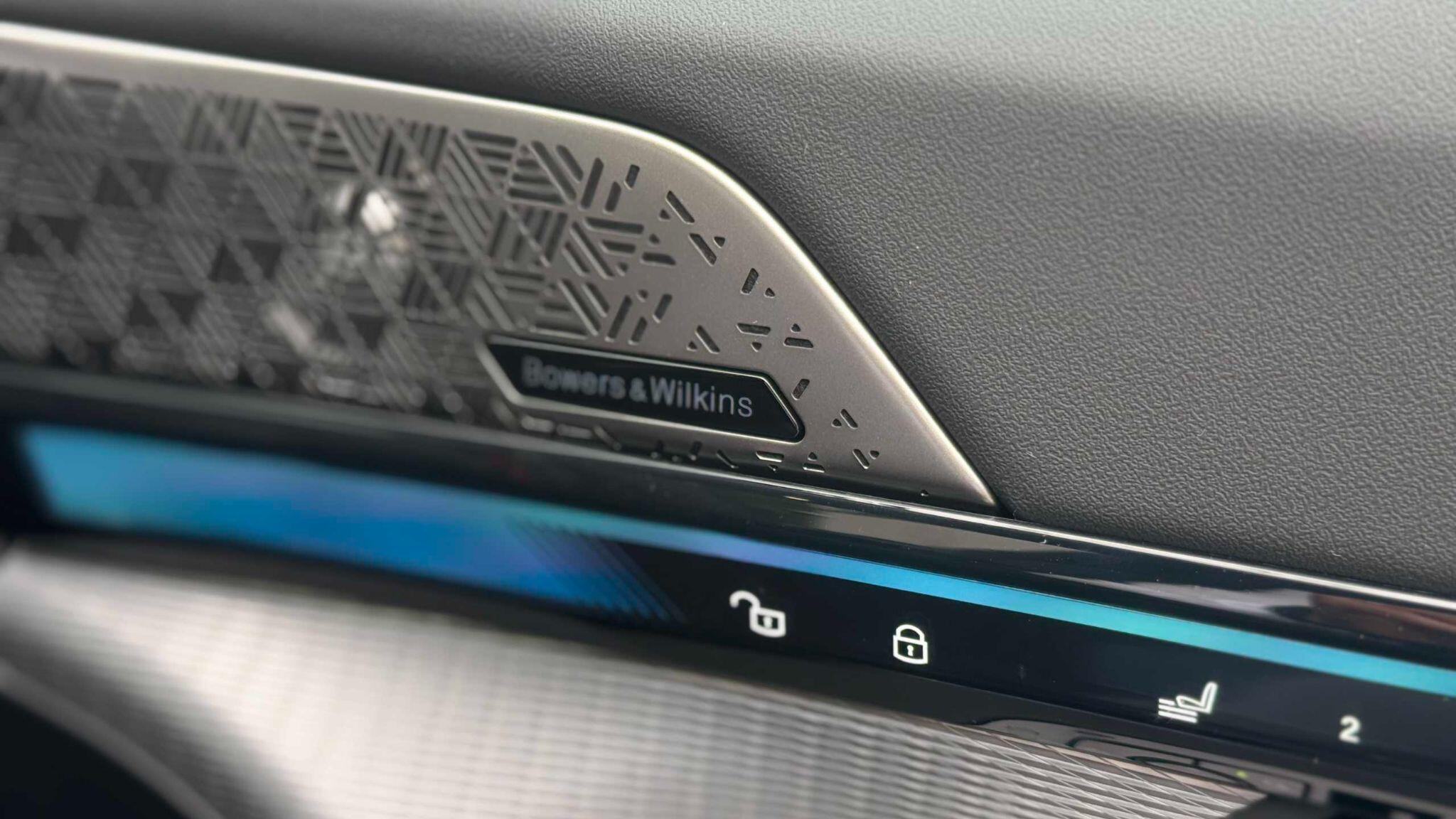 BMW M5 view 44
