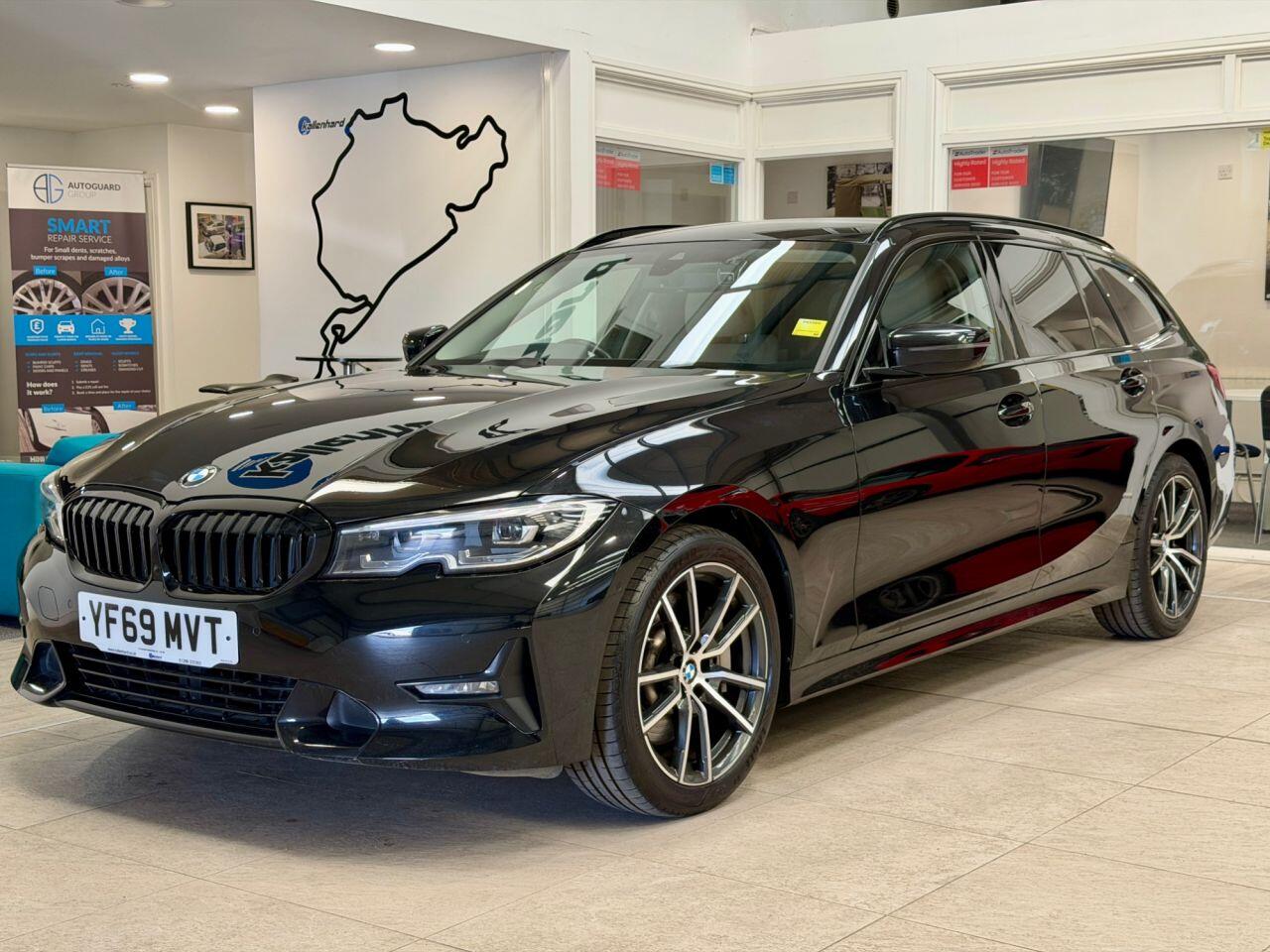 BMW 3 Series view 13