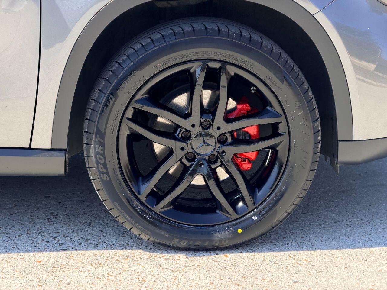 Mercedes-Benz Gla view 14