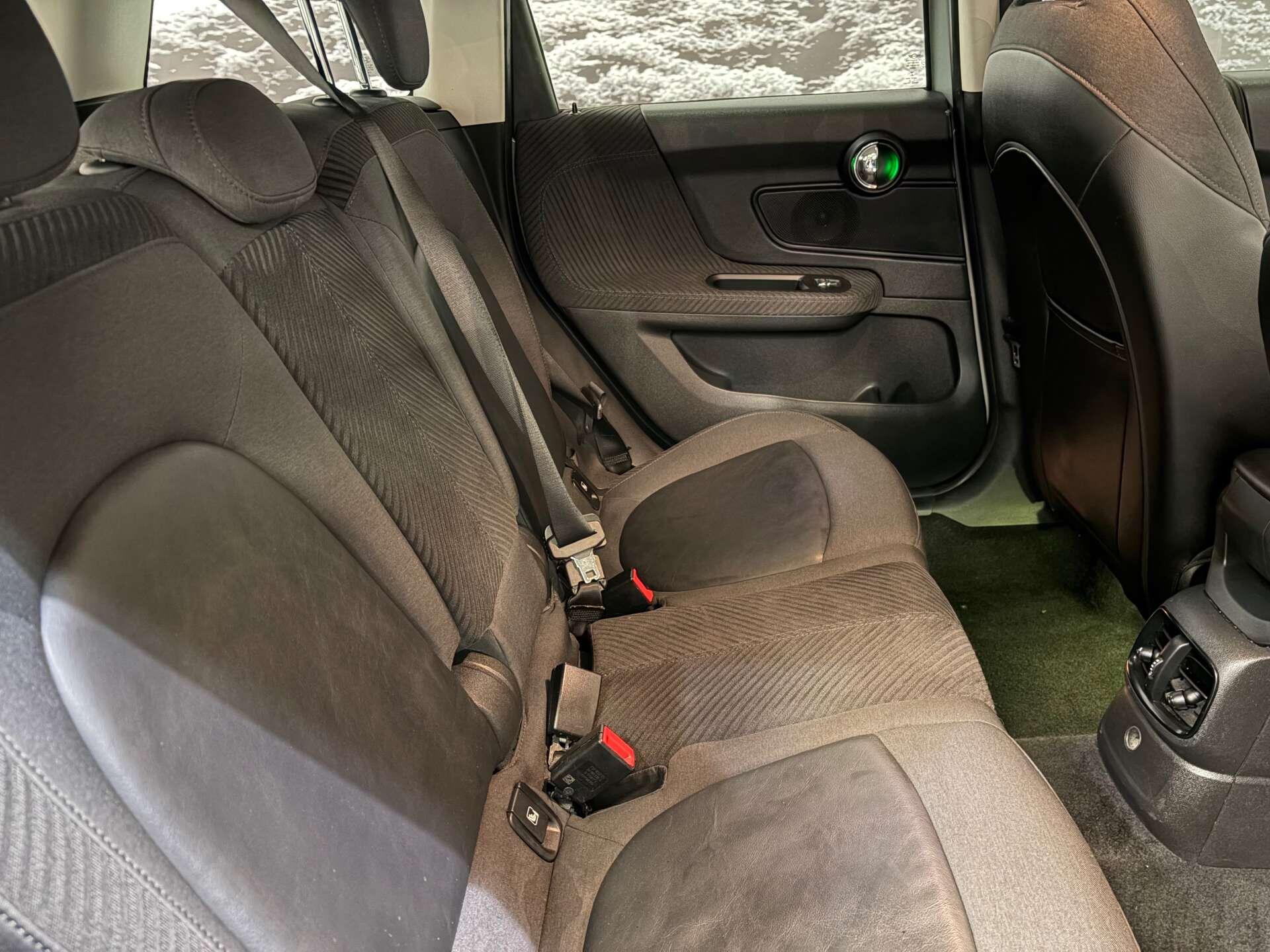 Mini Countryman view 14