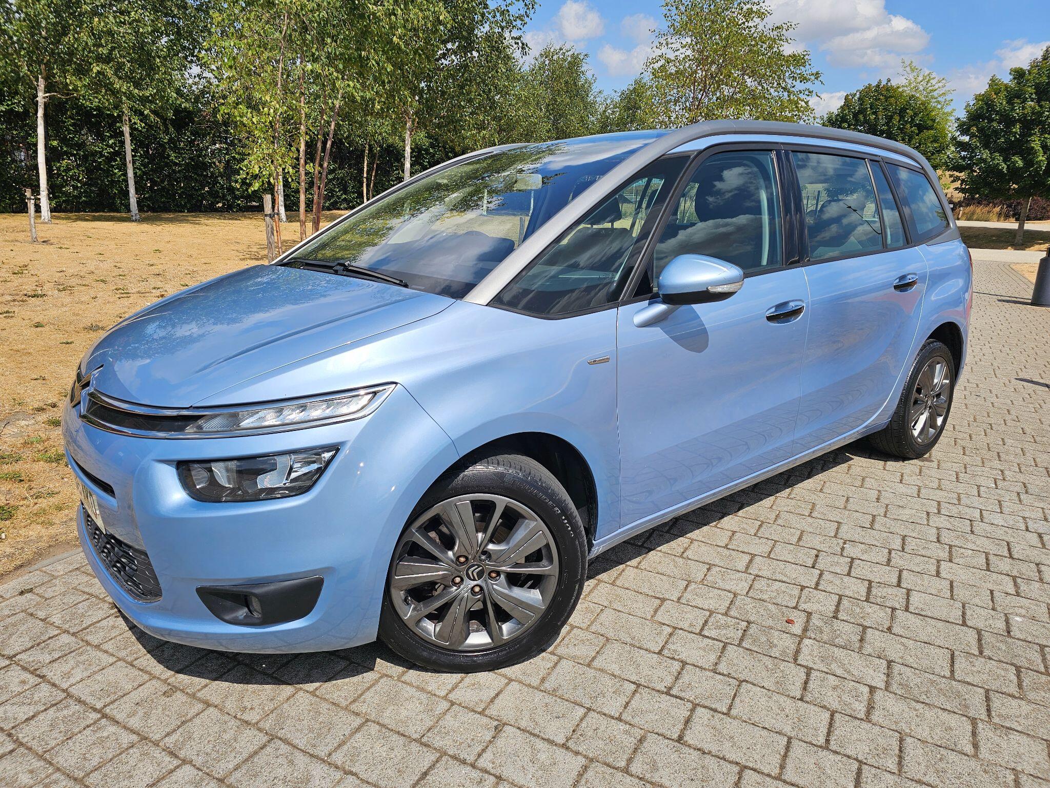 Citroen Grand C4 Picasso view 41