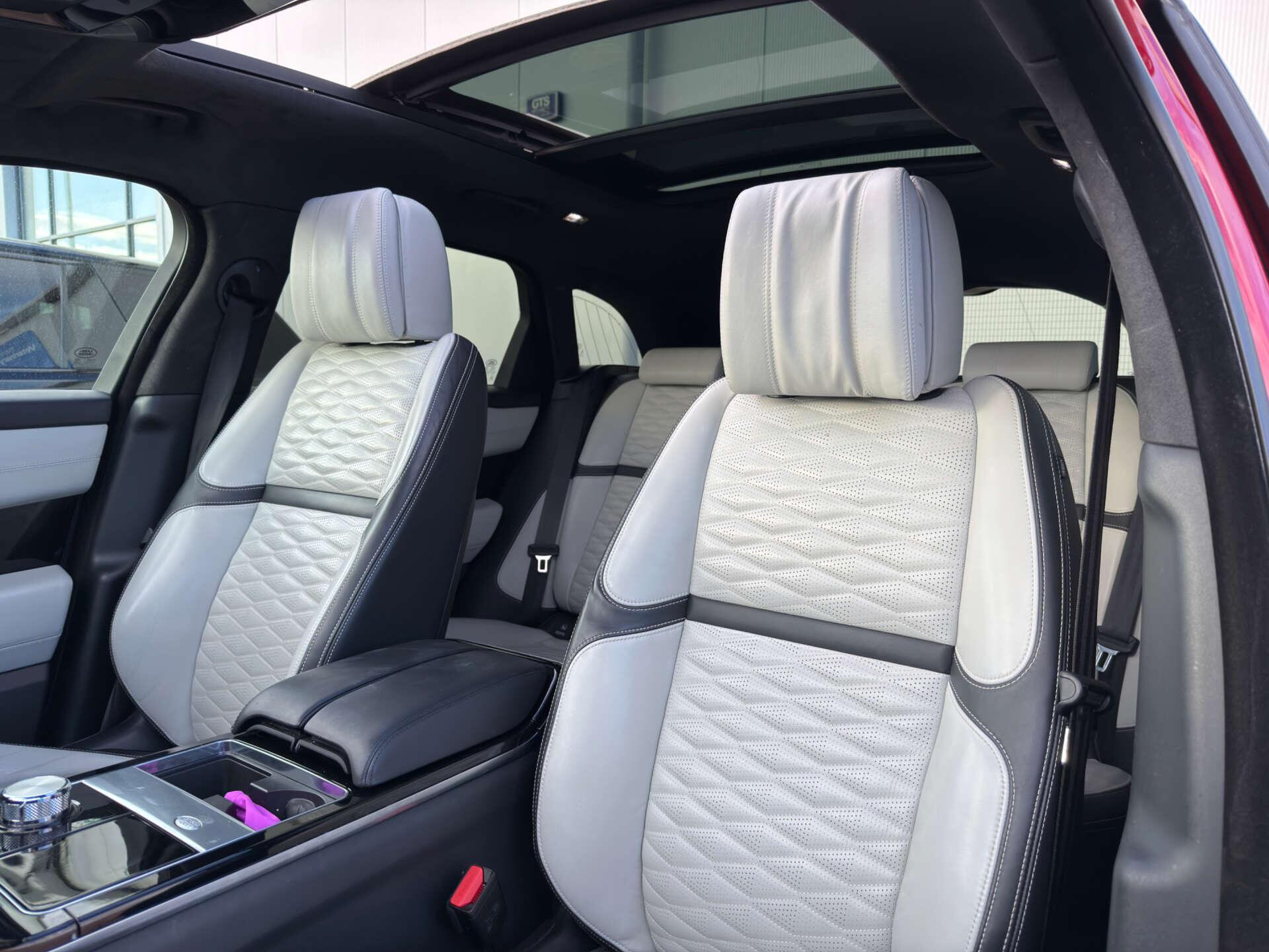 Land Rover Range Rover Velar view 46