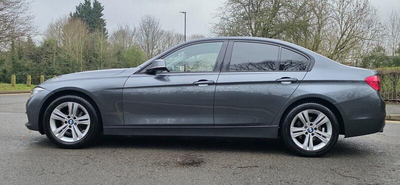 2017 BMW 3 Series 2.0 320i Sport Auto Euro 6 (s/s) 4dr • 108,493 miles image 10