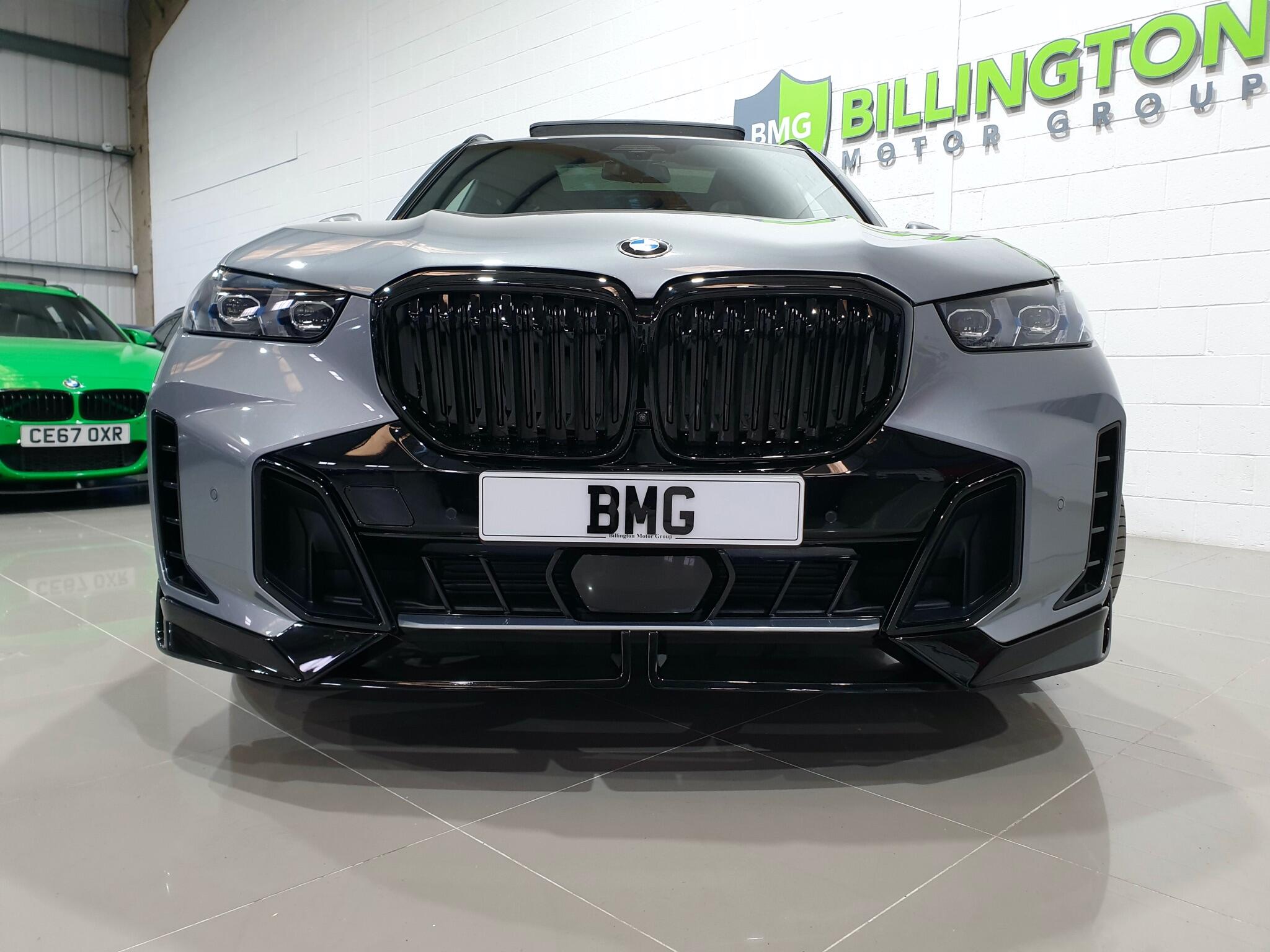 BMW X5 view 14