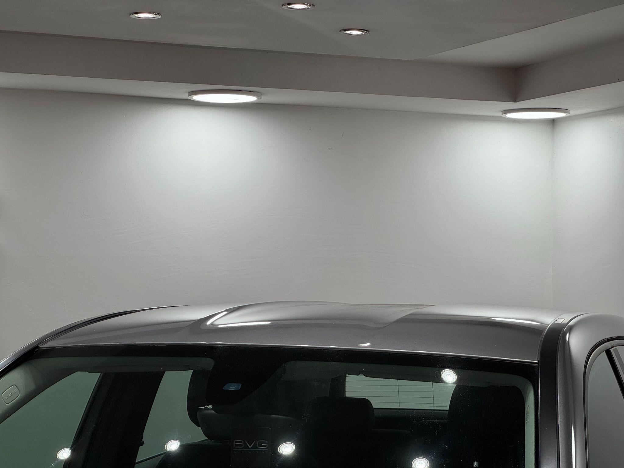 Mercedes-Benz B-Class view 12