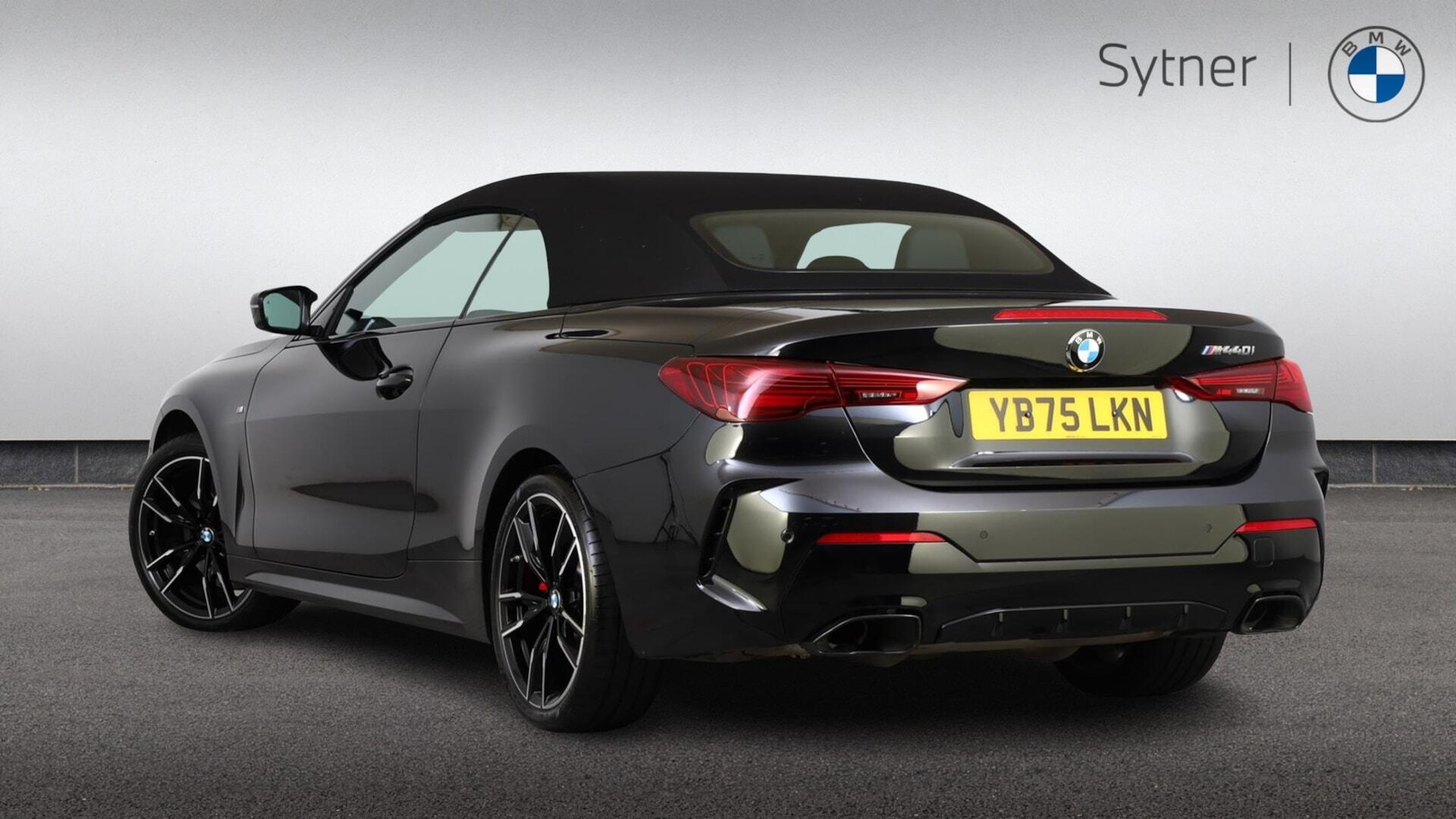 BMW 4 Series view 3