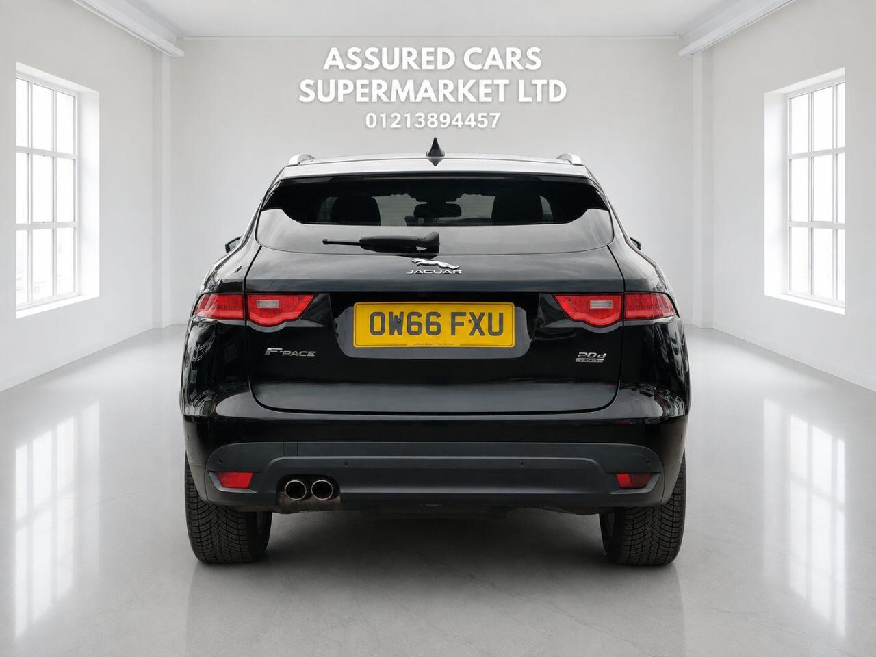 Jaguar F-Pace view 18
