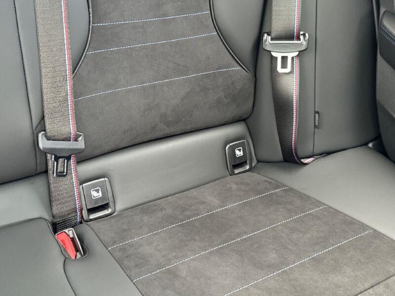 BMW 1 Series view 37