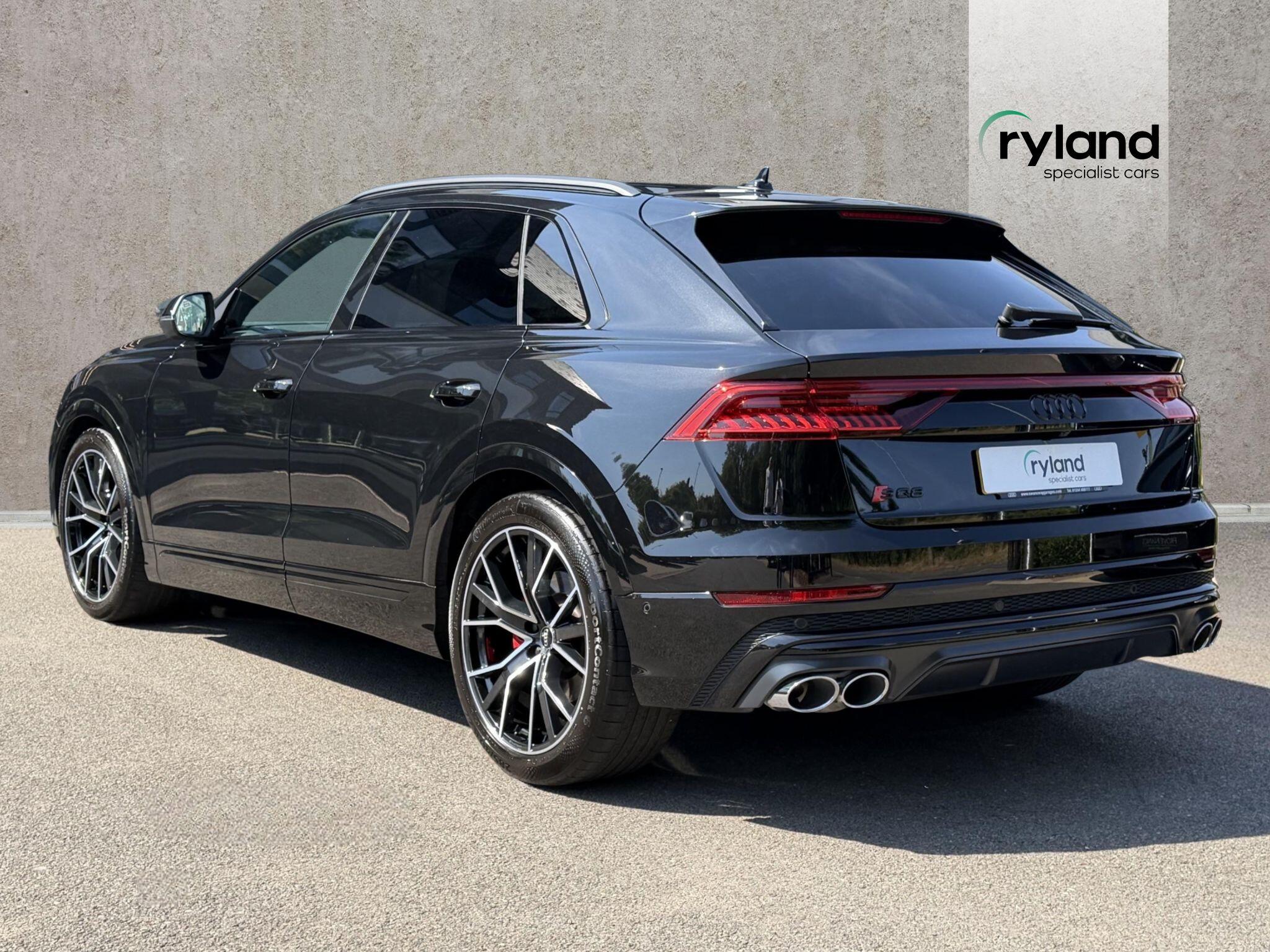 Audi SQ8 view 2