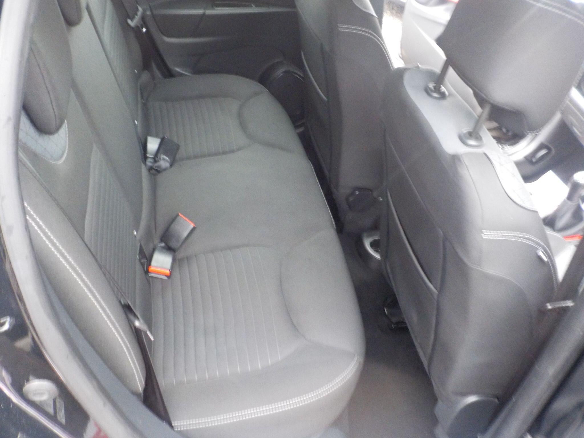 Renault Clio 0.9 TCe Dynamique S MediaNav Euro 5 (s/s) 5dr