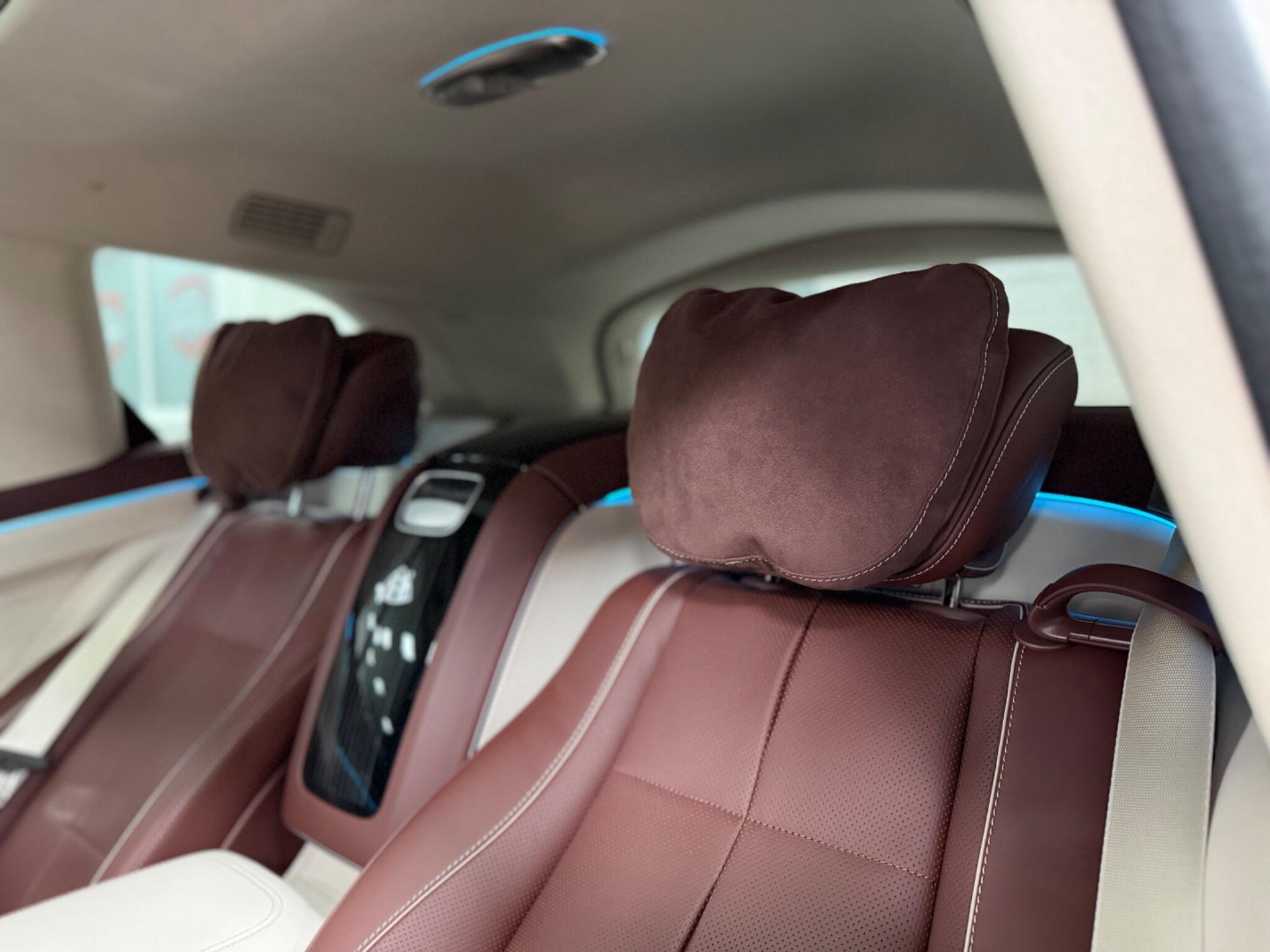 Mercedes-Benz GLS view 70