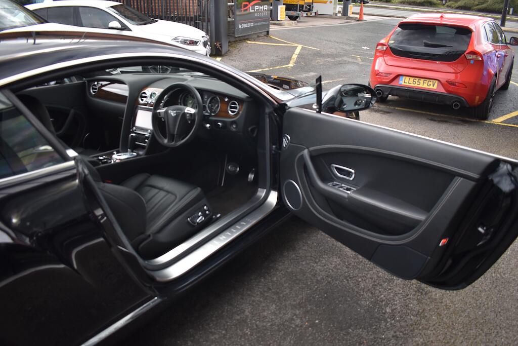 Bentley Continental view 25