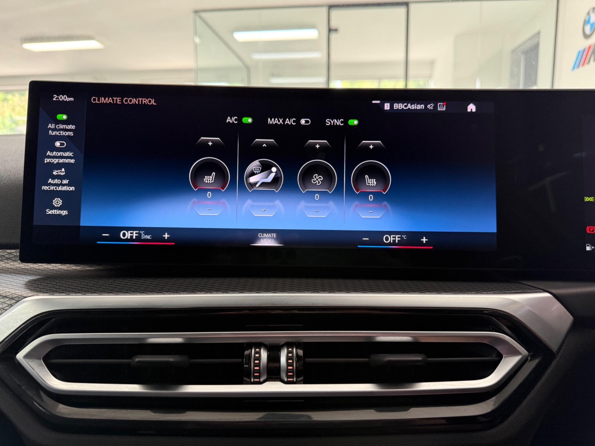 BMW 3 Series view 14