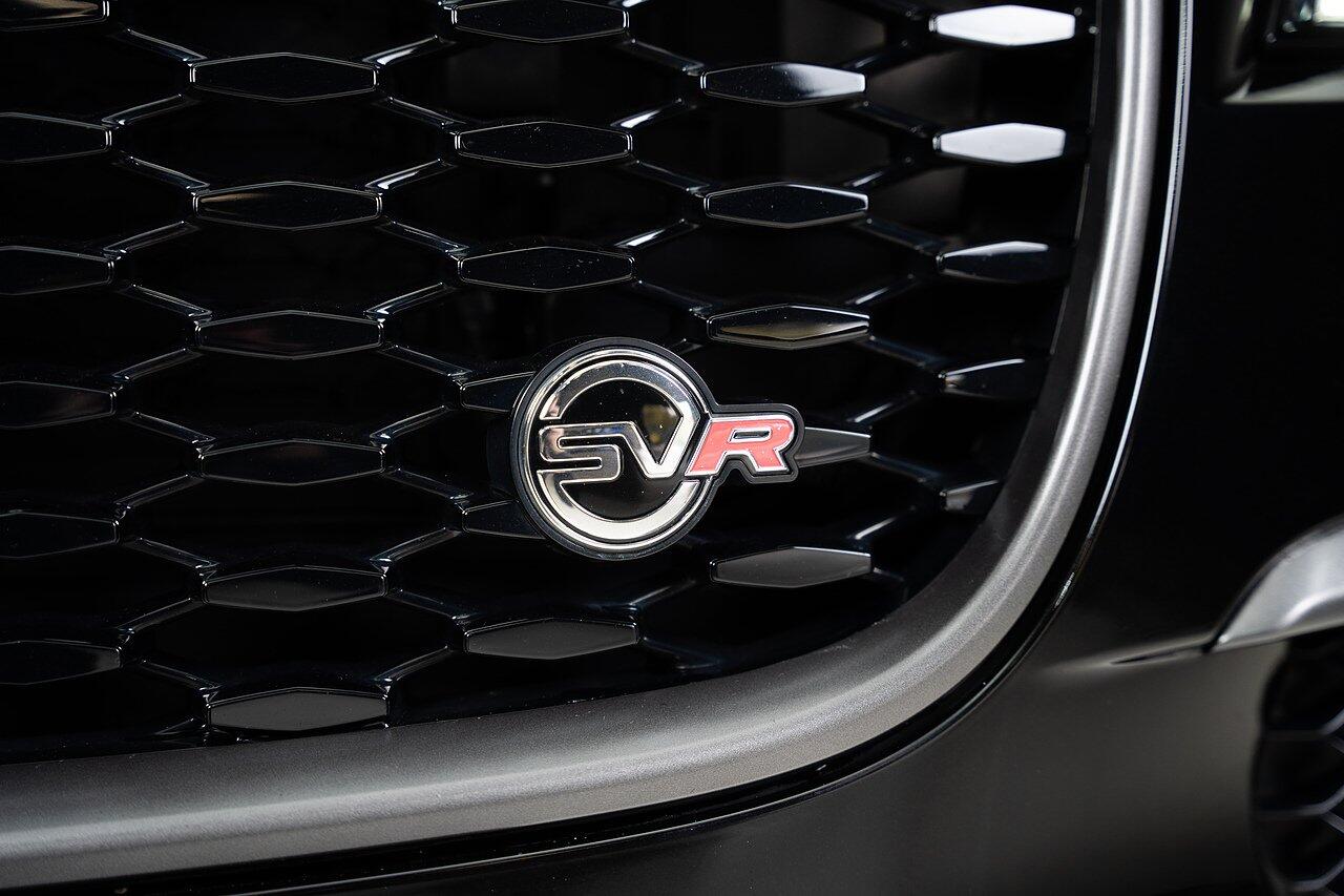 Jaguar F-Pace view 30