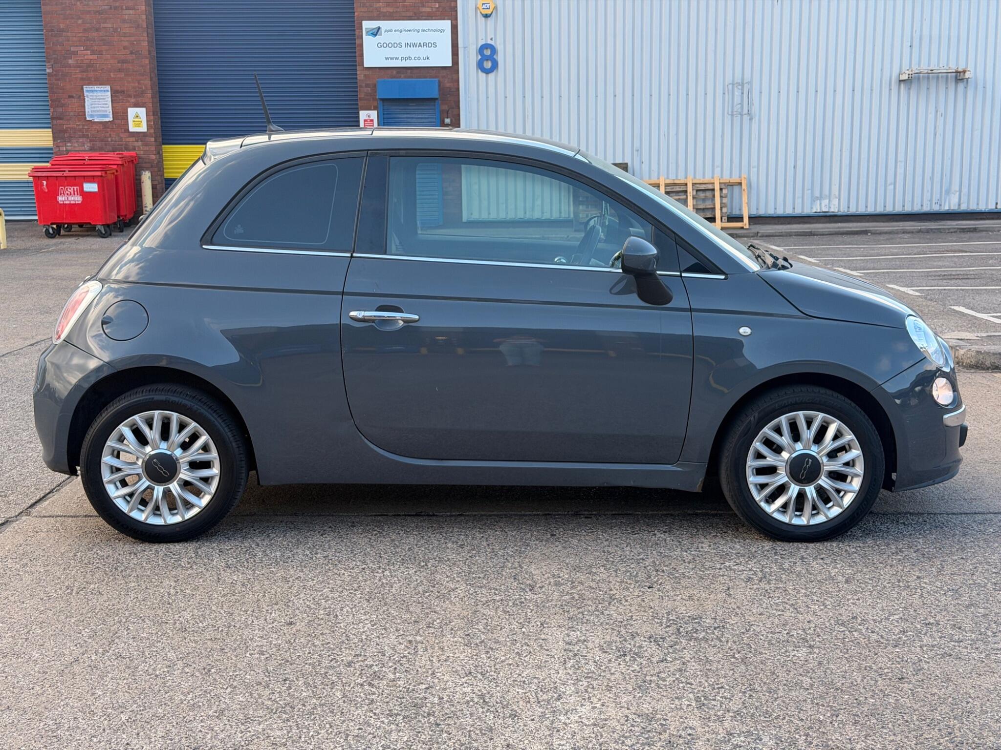 Fiat 500 view 24