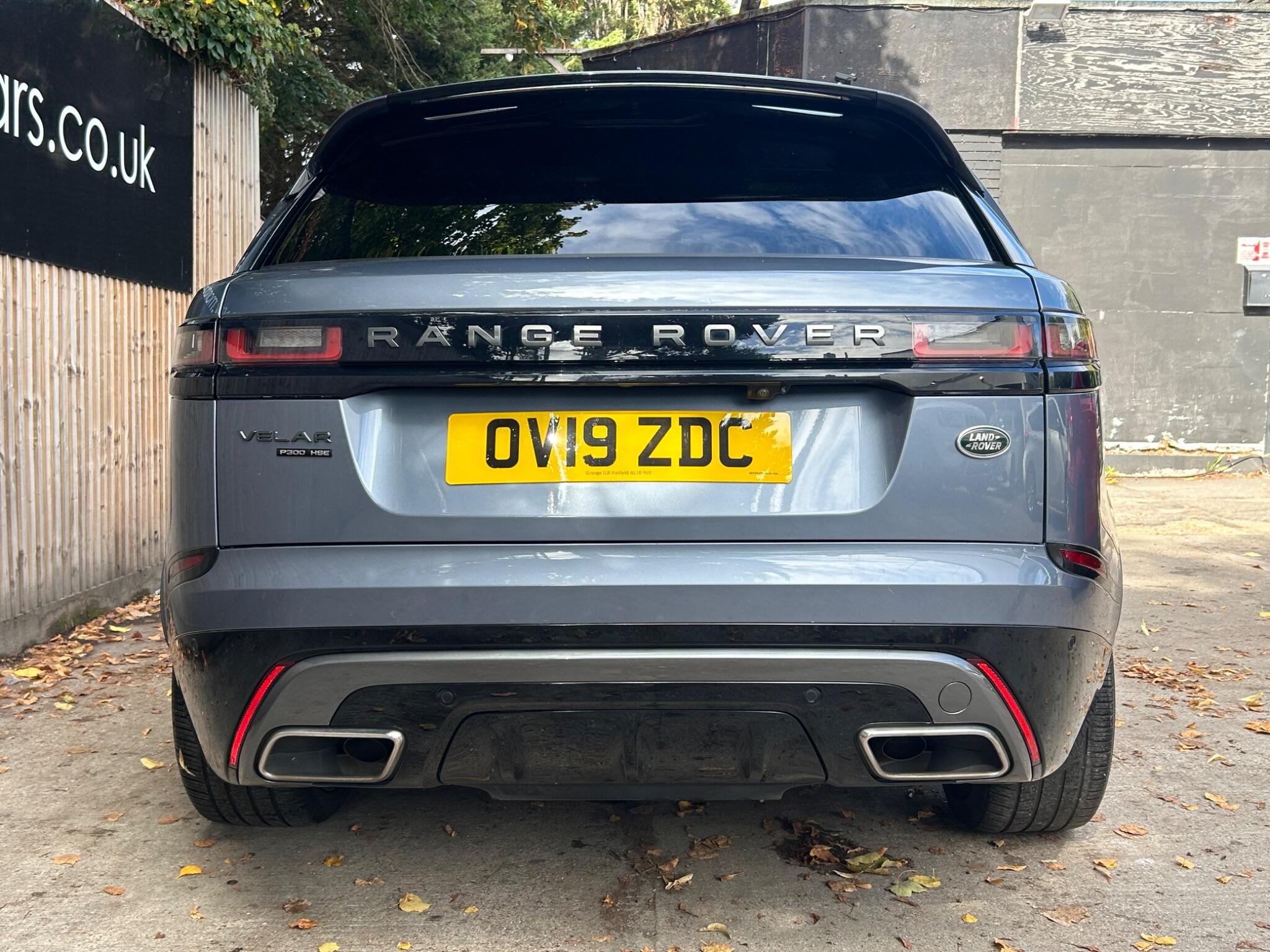 Land Rover Range Rover Velar view 17