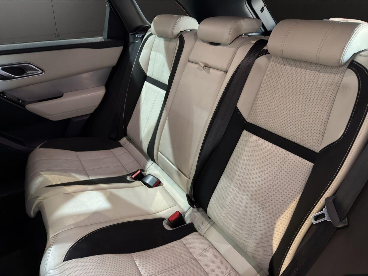 Land Rover Range Rover Velar view 16