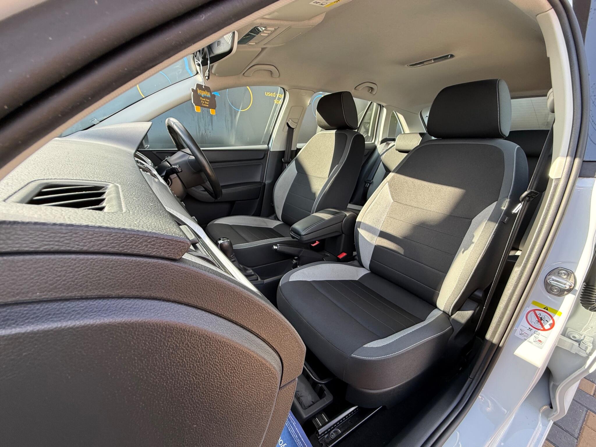 Skoda Rapid view 25