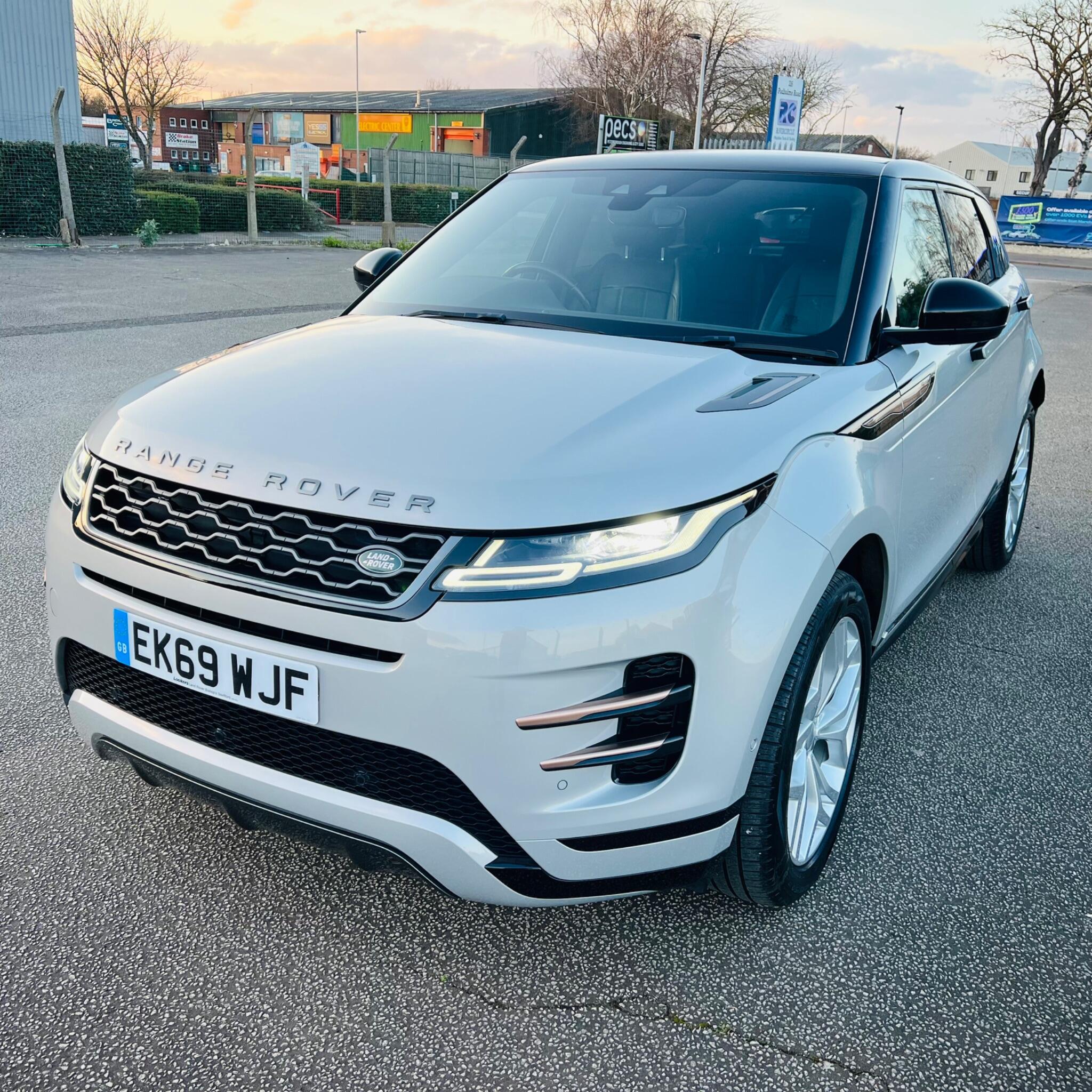 Land Rover Range Rover Evoque view 6