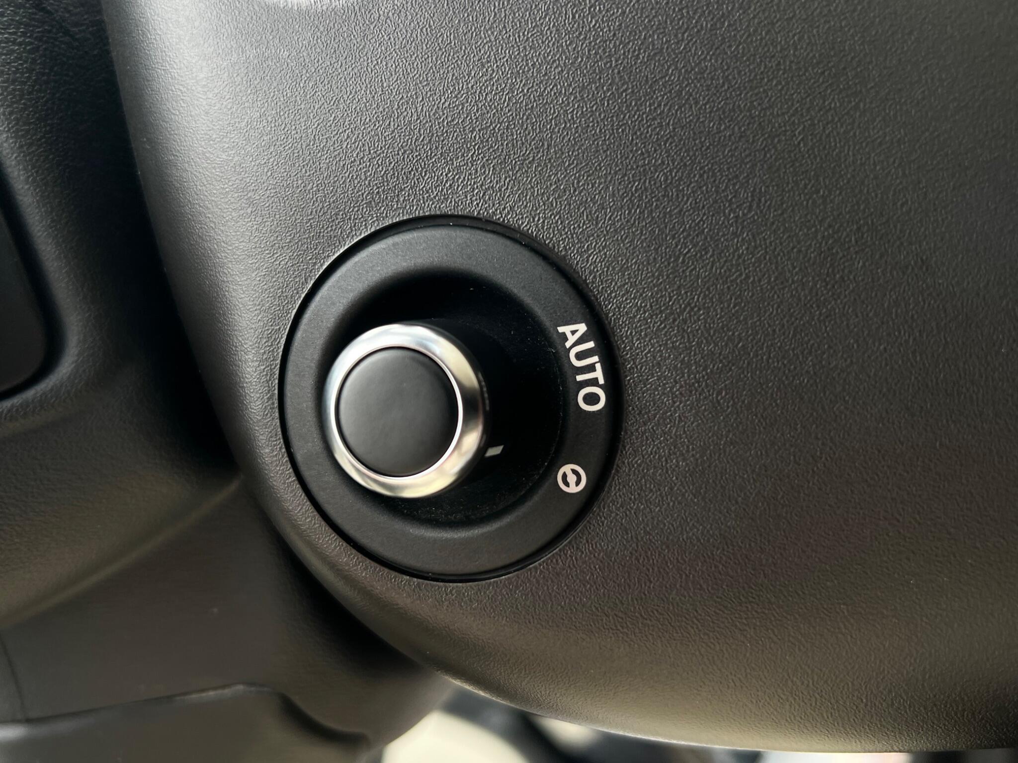 Land Rover Range Rover Sport view 45