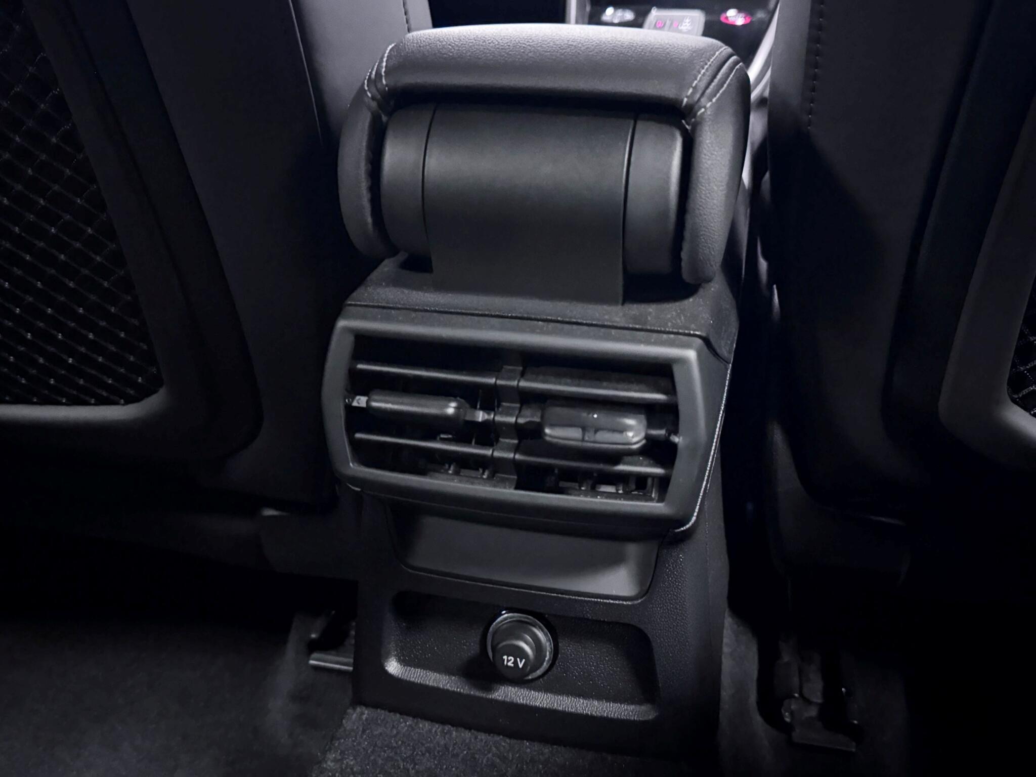 Audi S3 view 12