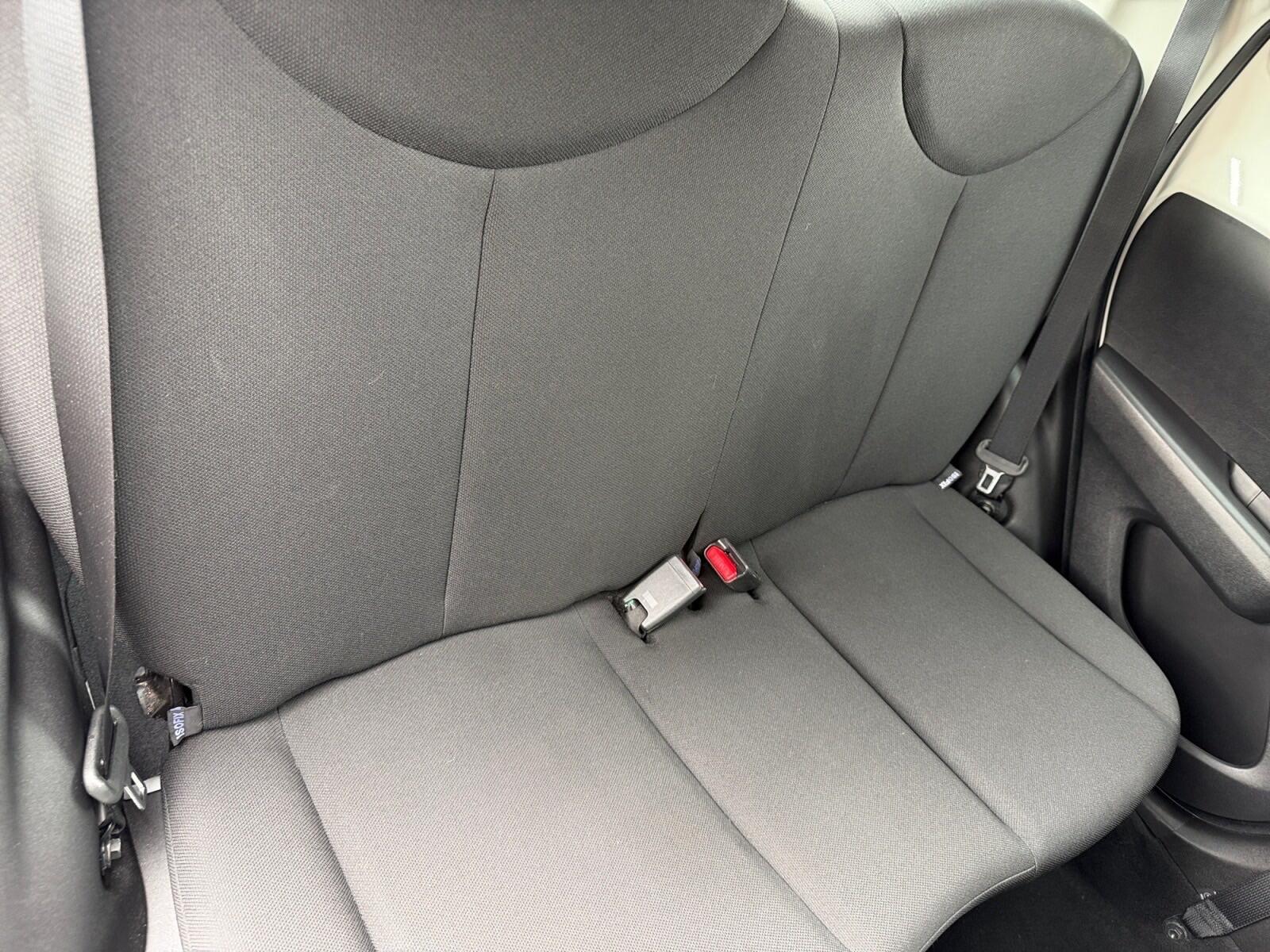 Toyota Aygo view 12