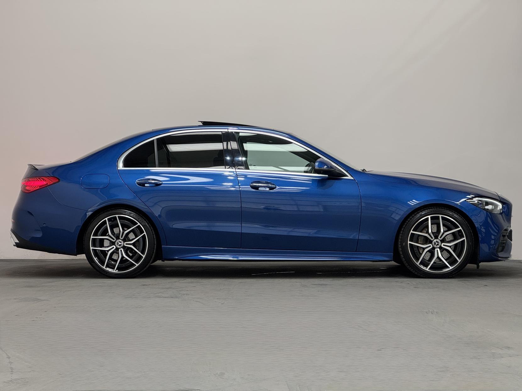 Mercedes-Benz C Class view 18